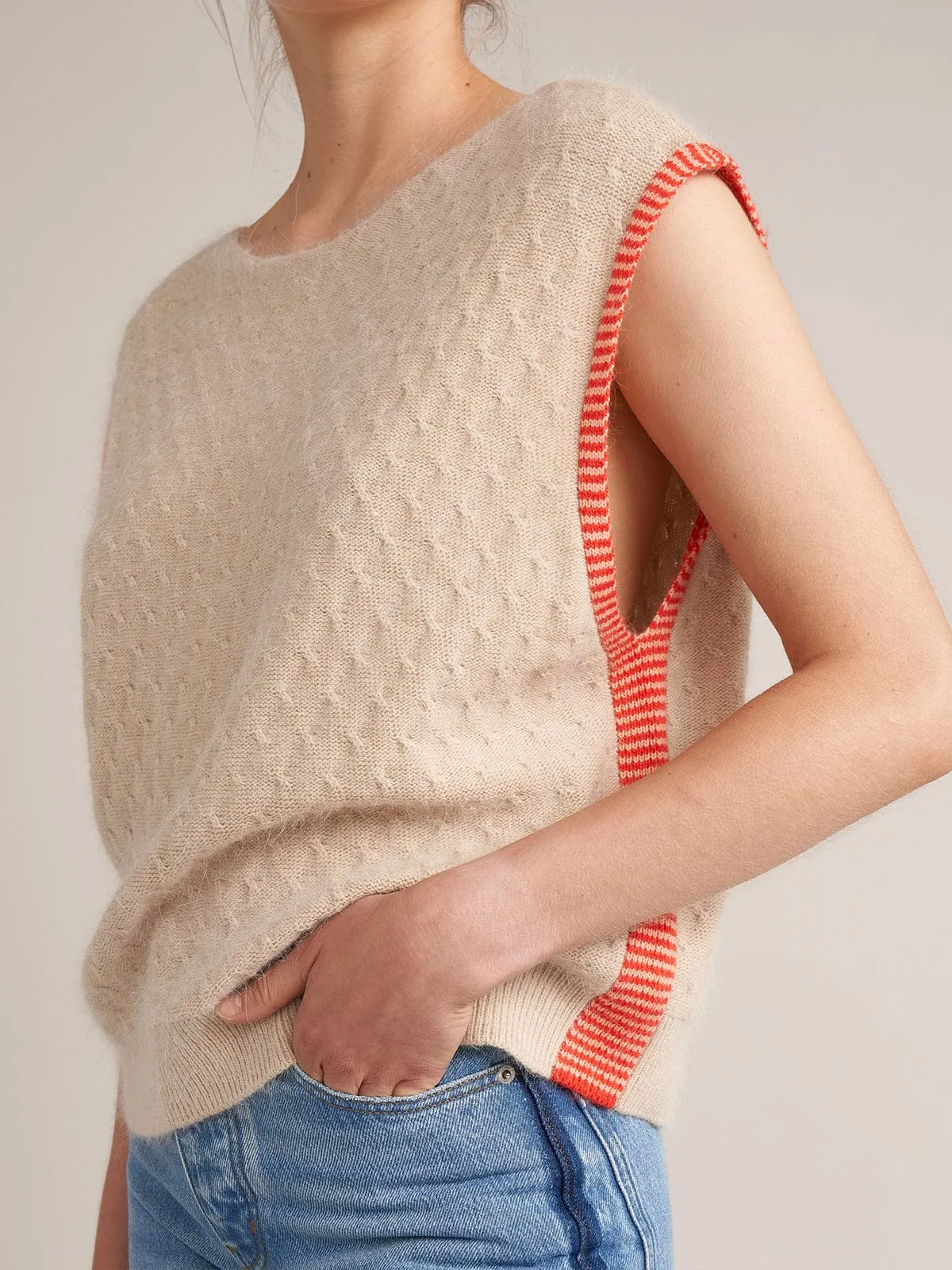 Diow Knit Vest – Cream sold by iris product image thumbnail 3