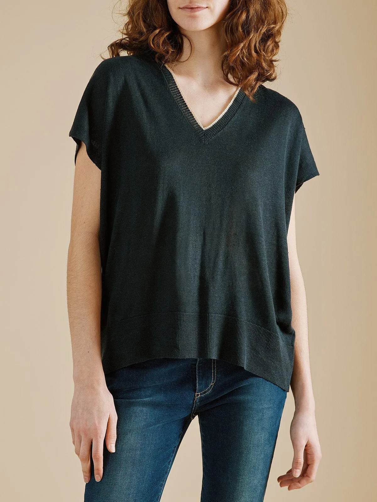 Elsie Linen V Neck Top - Black sold by iris product image thumbnail 2