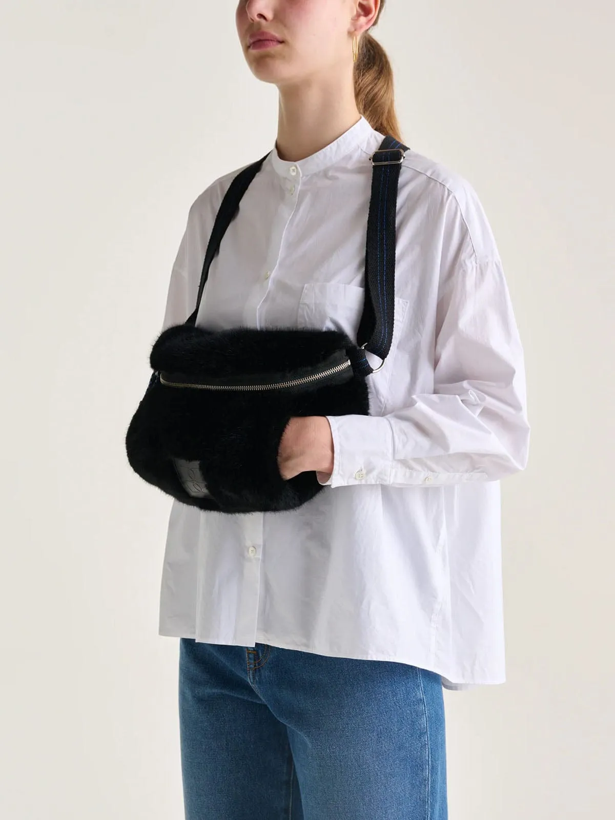 Hoswel Crossbody Bag – Black sold by iris product image thumbnail 2