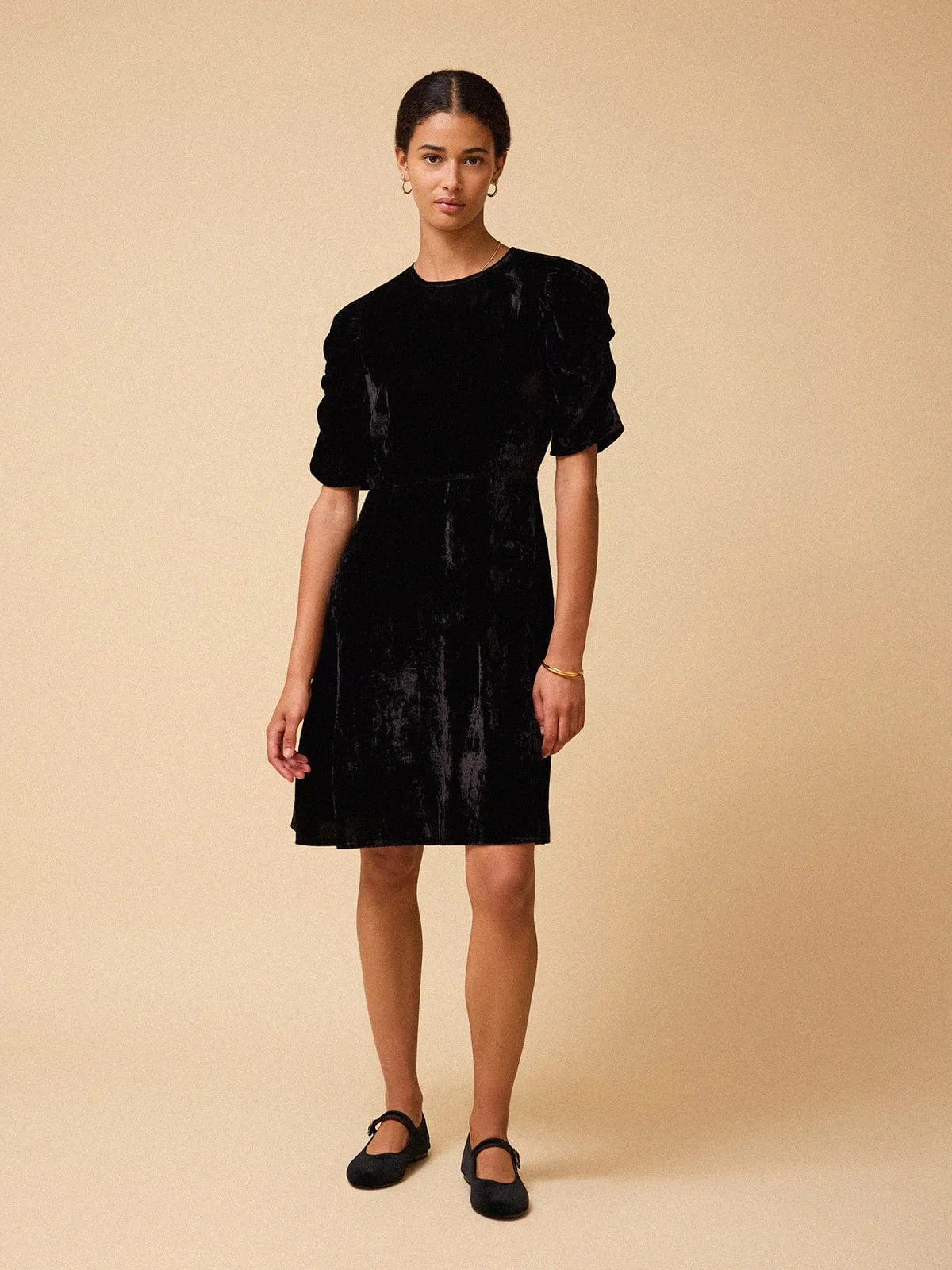 Sofia Velvet Dress - Black sold by iris product image thumbnail 2