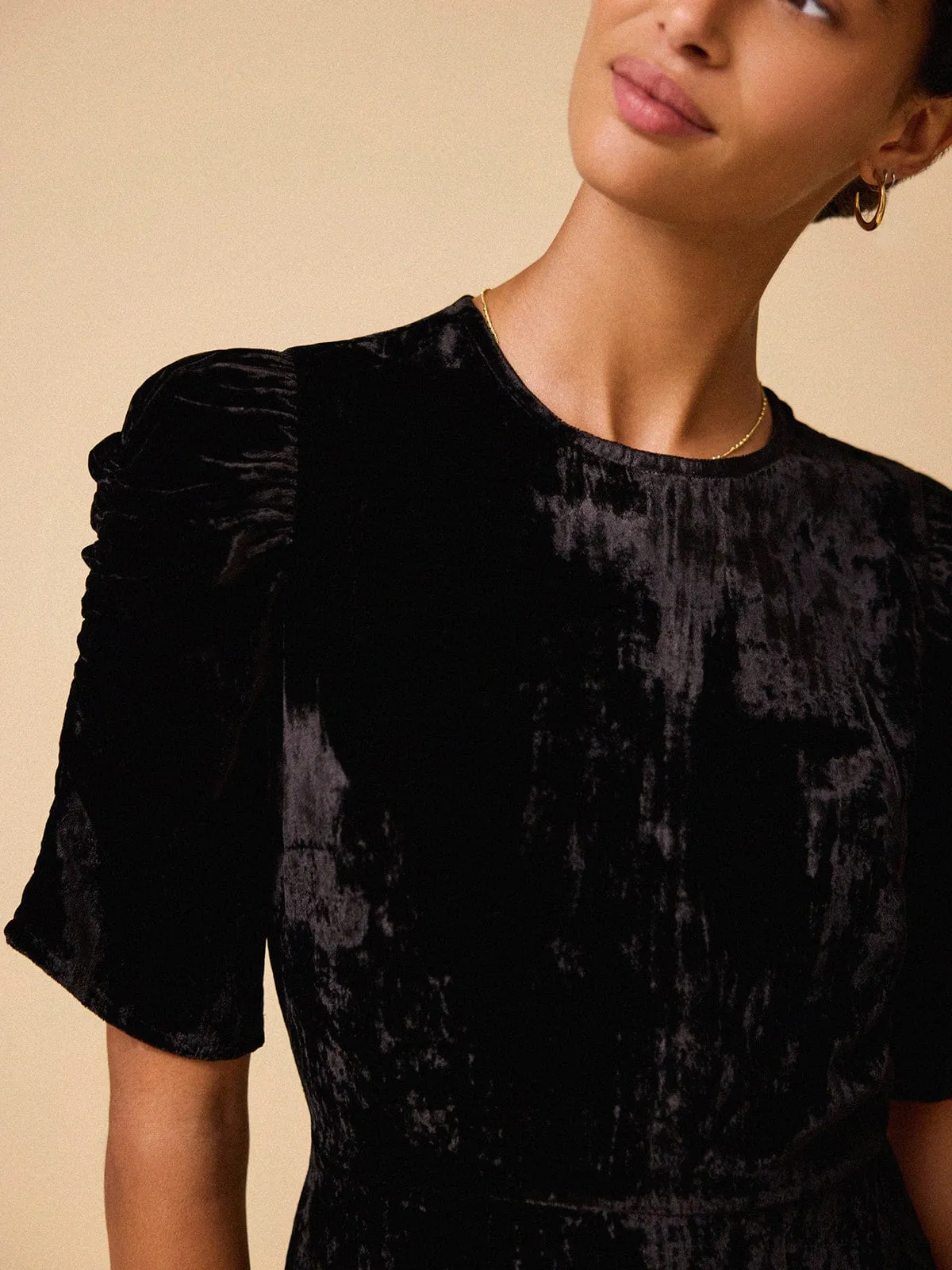 Sofia Velvet Dress - Black sold by iris product image thumbnail 3