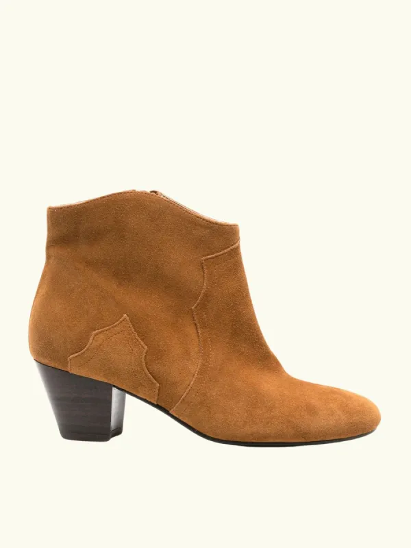 Dicker Heeled Boot - Cognac made by iris