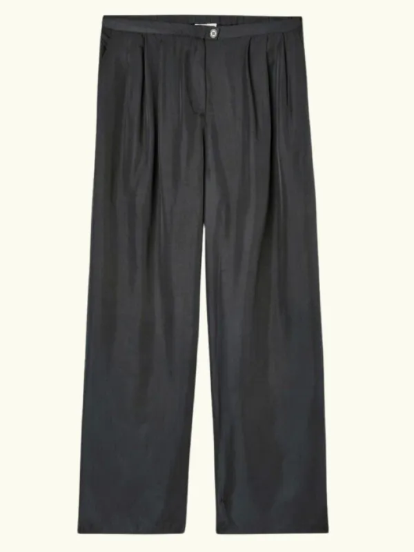 Luabird Trousers – Black made by American Vintage