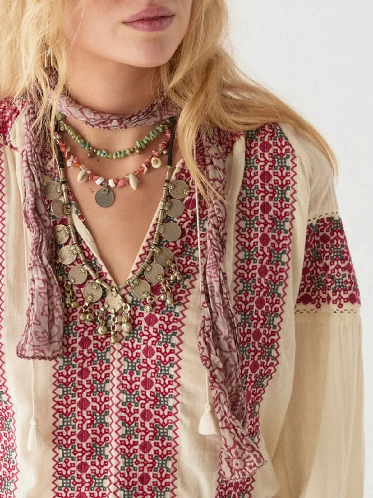 Dion Embroidered Blouse sold by iris product image thumbnail 2