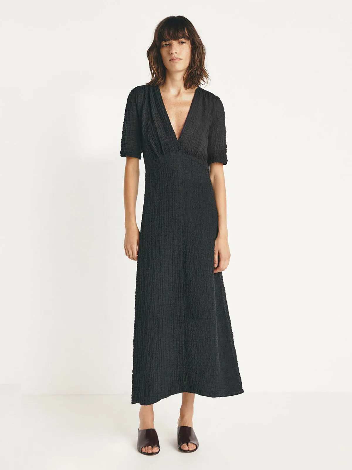 Tindaya V/Neck Dress sold by iris product image thumbnail 4