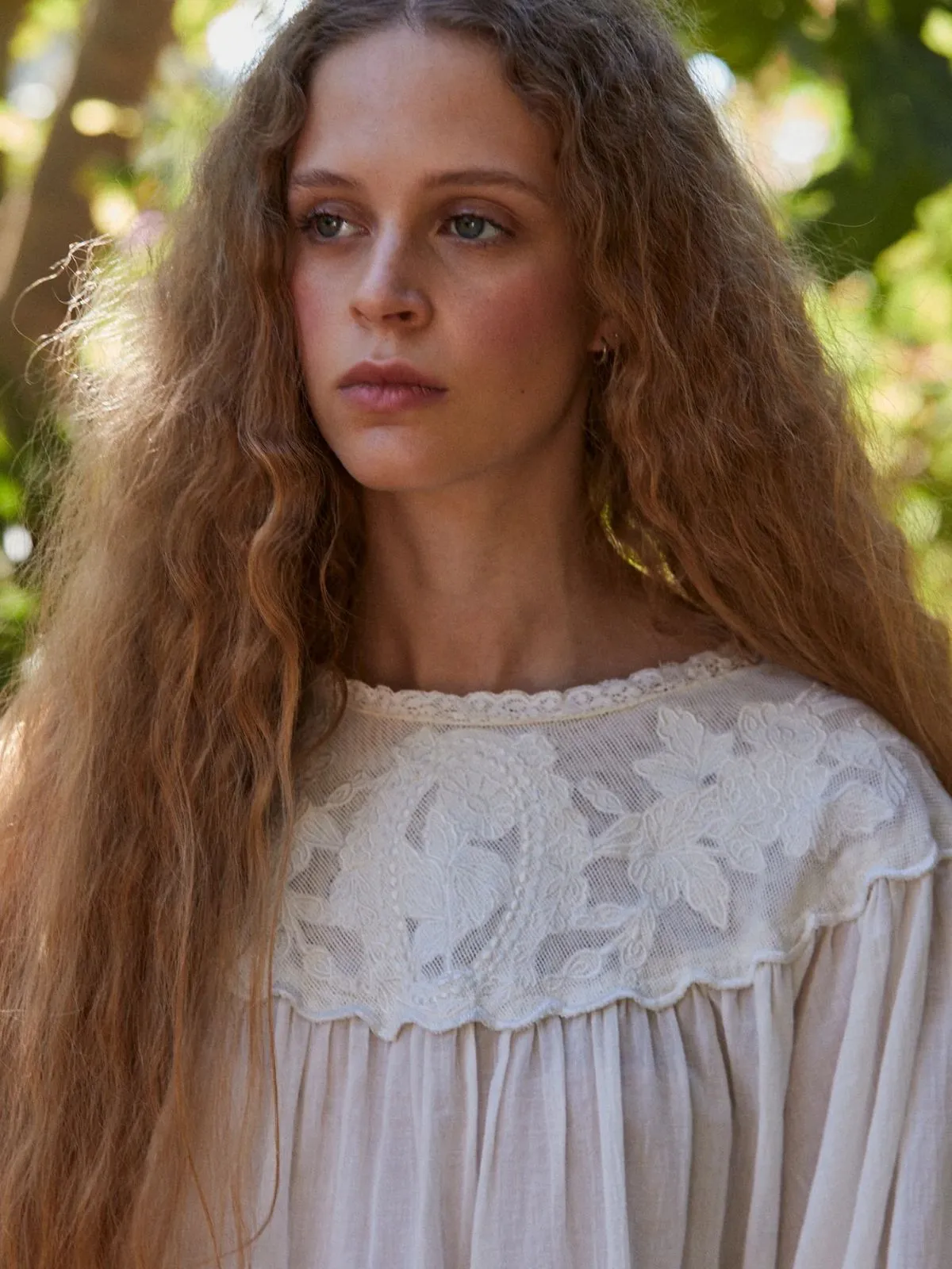 Pearl Mesh Bib Top sold by iris product image thumbnail 4