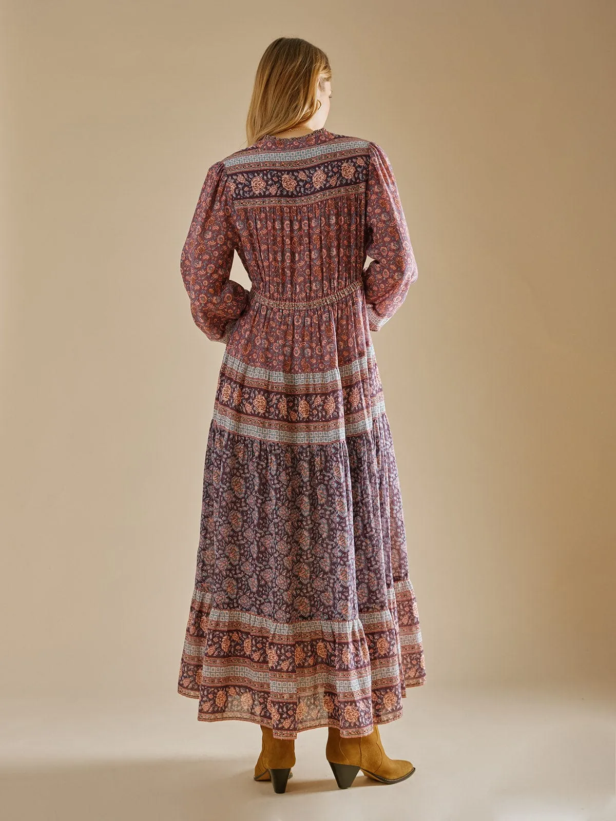 Kennedy V Neck Midi Dress – Vintage Pink sold by iris product image thumbnail 3