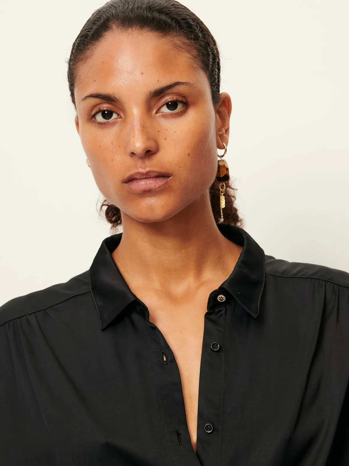 Alfassa Night Blouse - Black sold by iris product image thumbnail 4