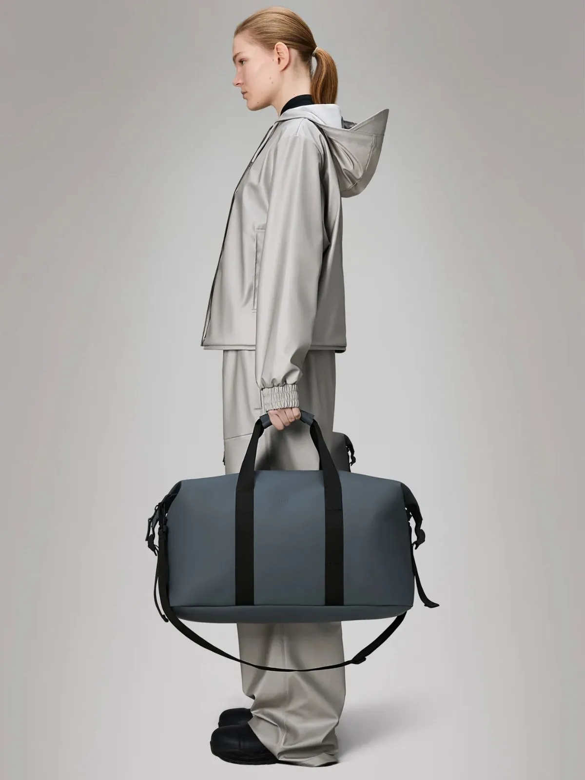 Hilo Weekend Bag - Lagoon sold by iris product image thumbnail 3