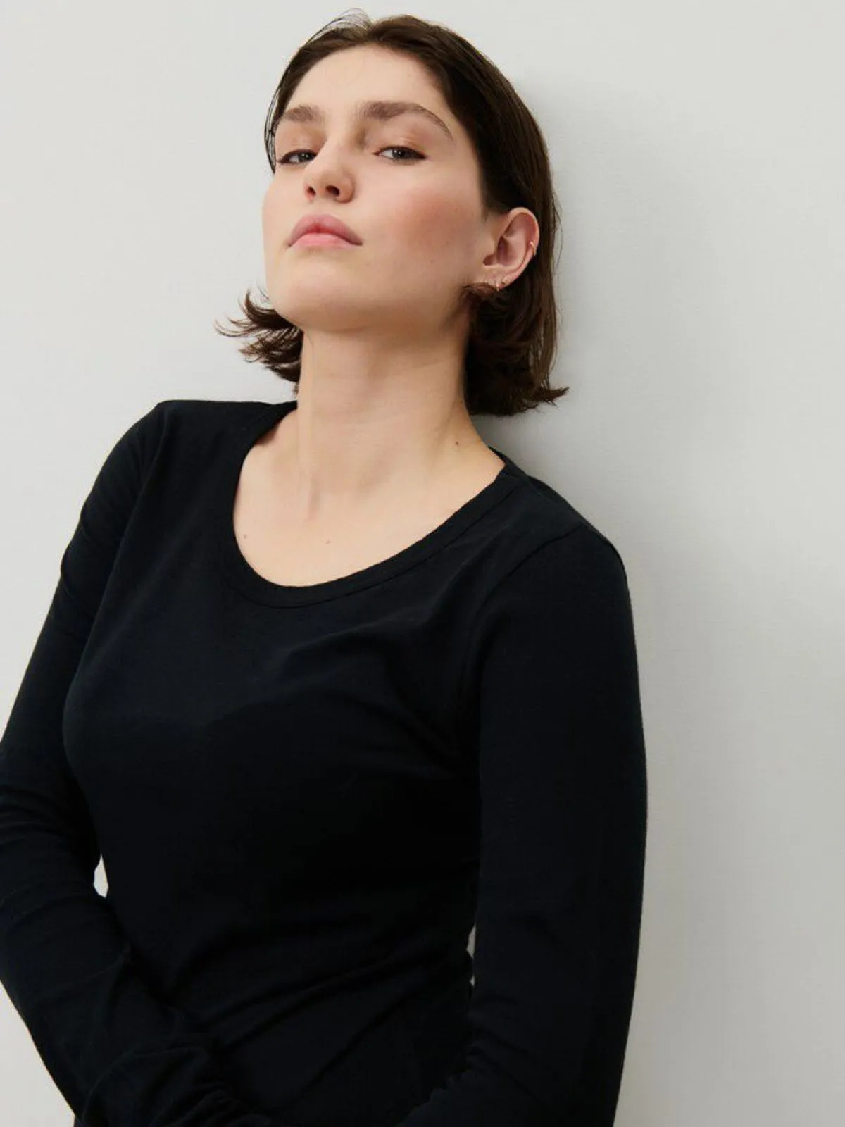 Gamipy T-Shirt Dress - Black sold by iris product image thumbnail 2