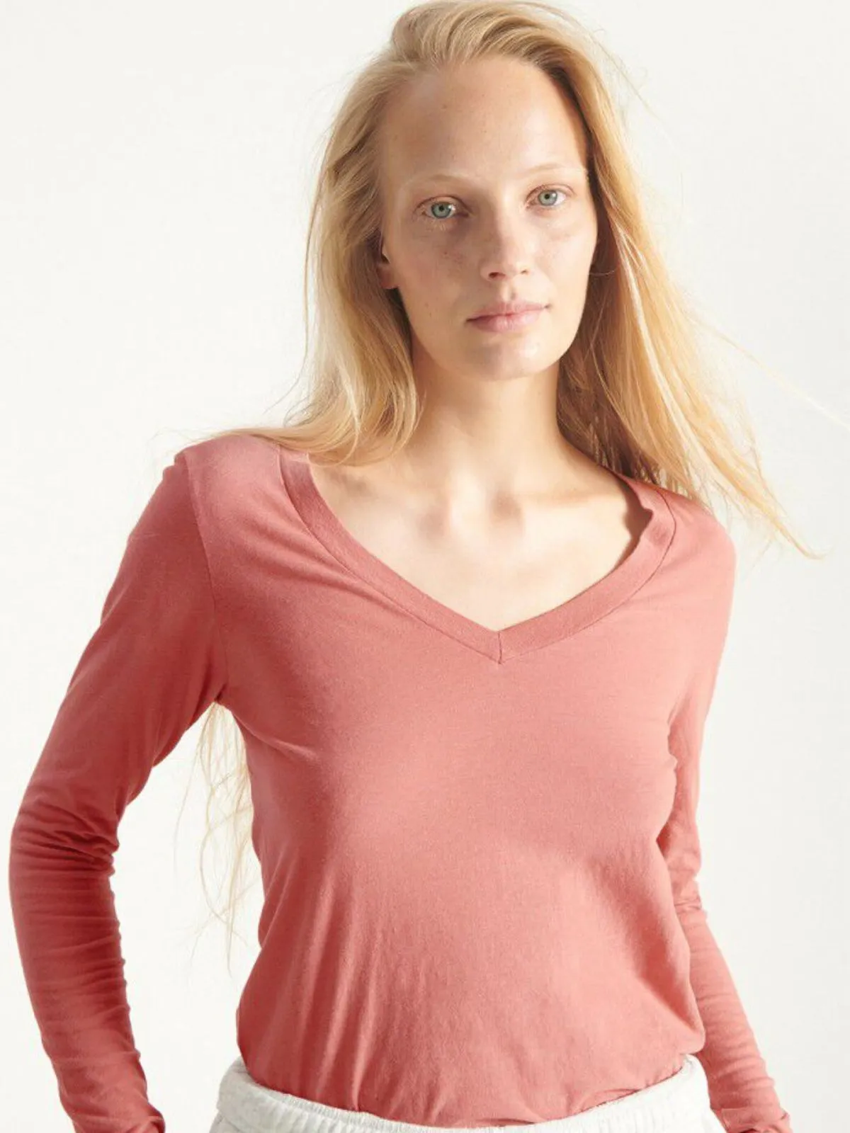 Gamipy V-Neck T-Shirt - Blush sold by iris product image thumbnail 2