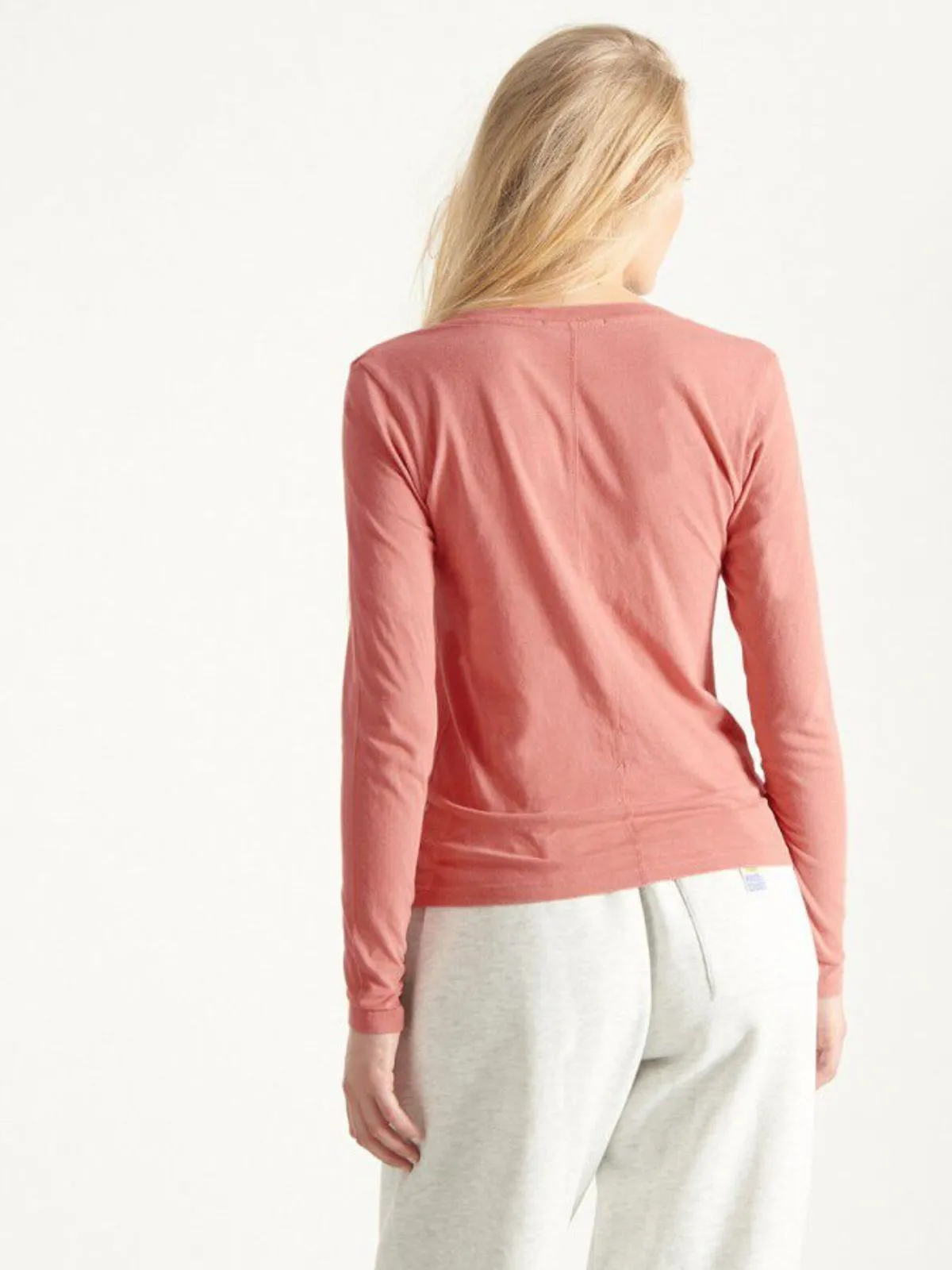 Gamipy V-Neck T-Shirt - Blush sold by iris product image thumbnail 5