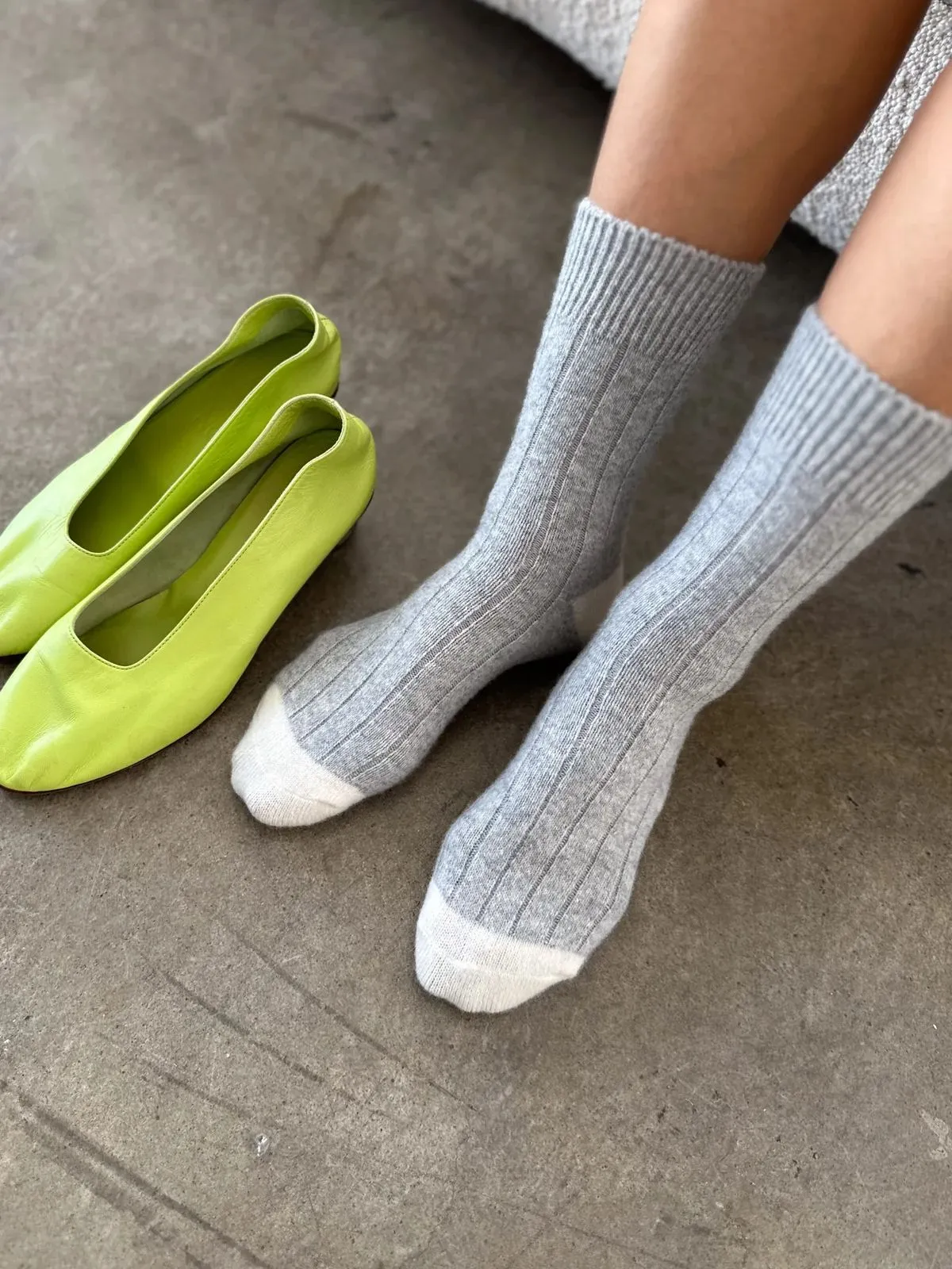 Classic Cashmere Socks - Grey sold by iris