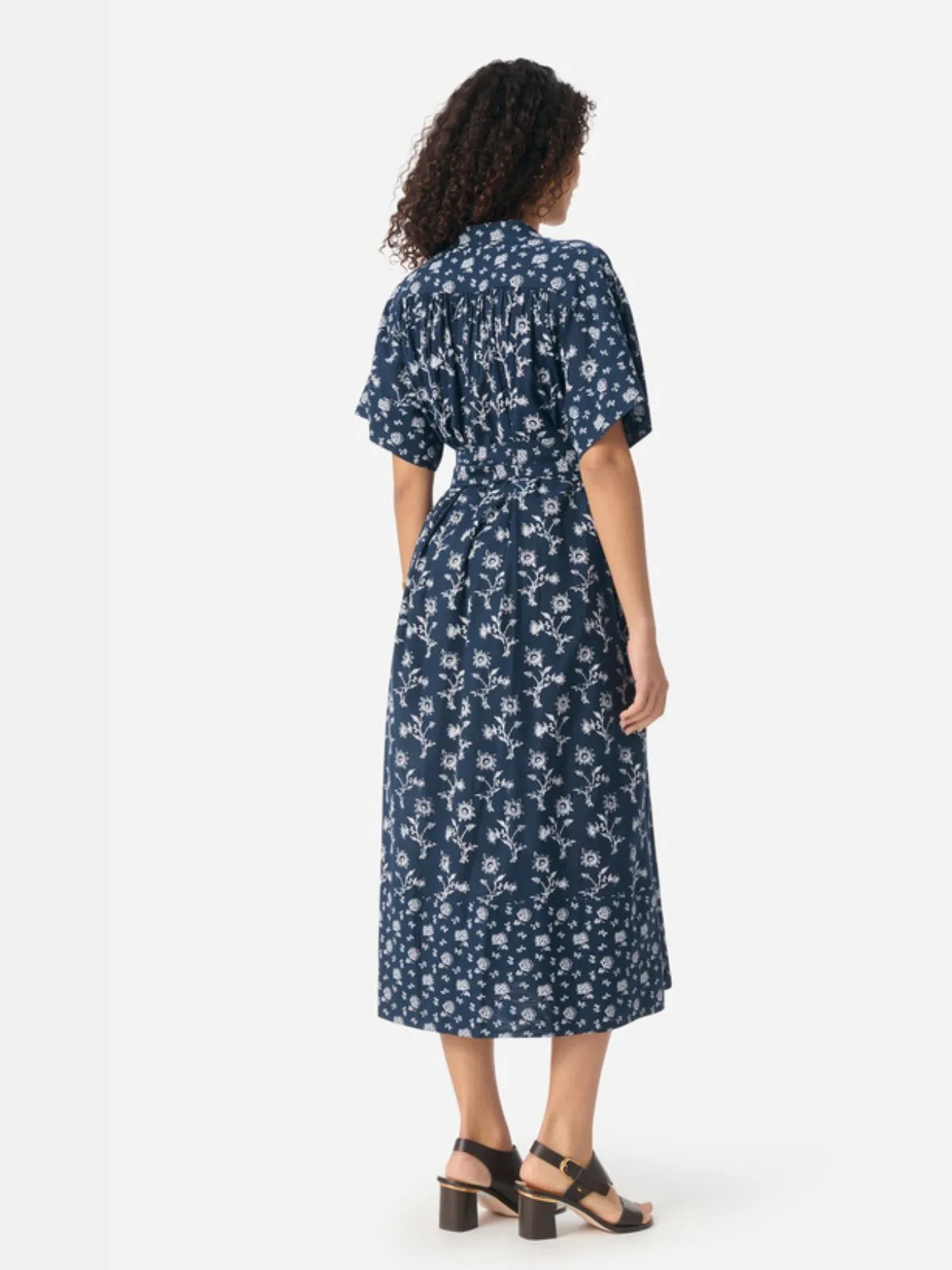 Giao Print Dress - Black & White sold by iris product image thumbnail 5