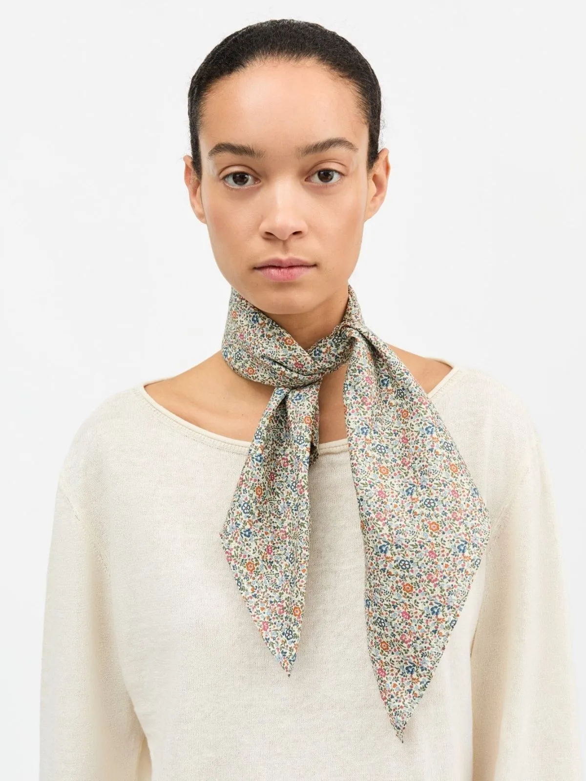 Hope Print Scarf - Flower sold by iris product image thumbnail 2