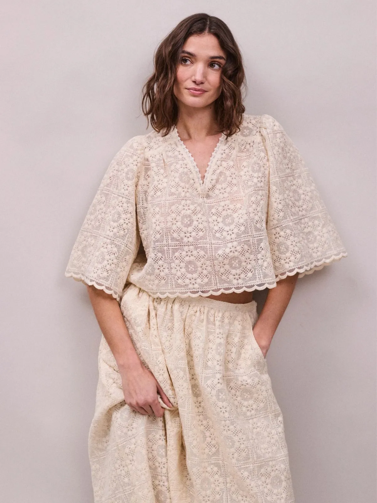 Jean lace Flower Top - Oyster sold by iris product image thumbnail 4