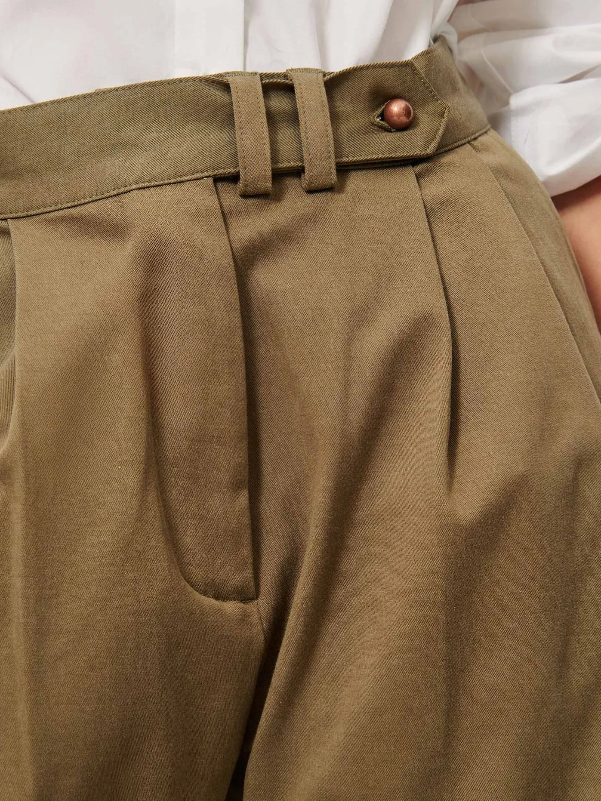 Moonrise Shorts - Olive sold by iris product image thumbnail 5