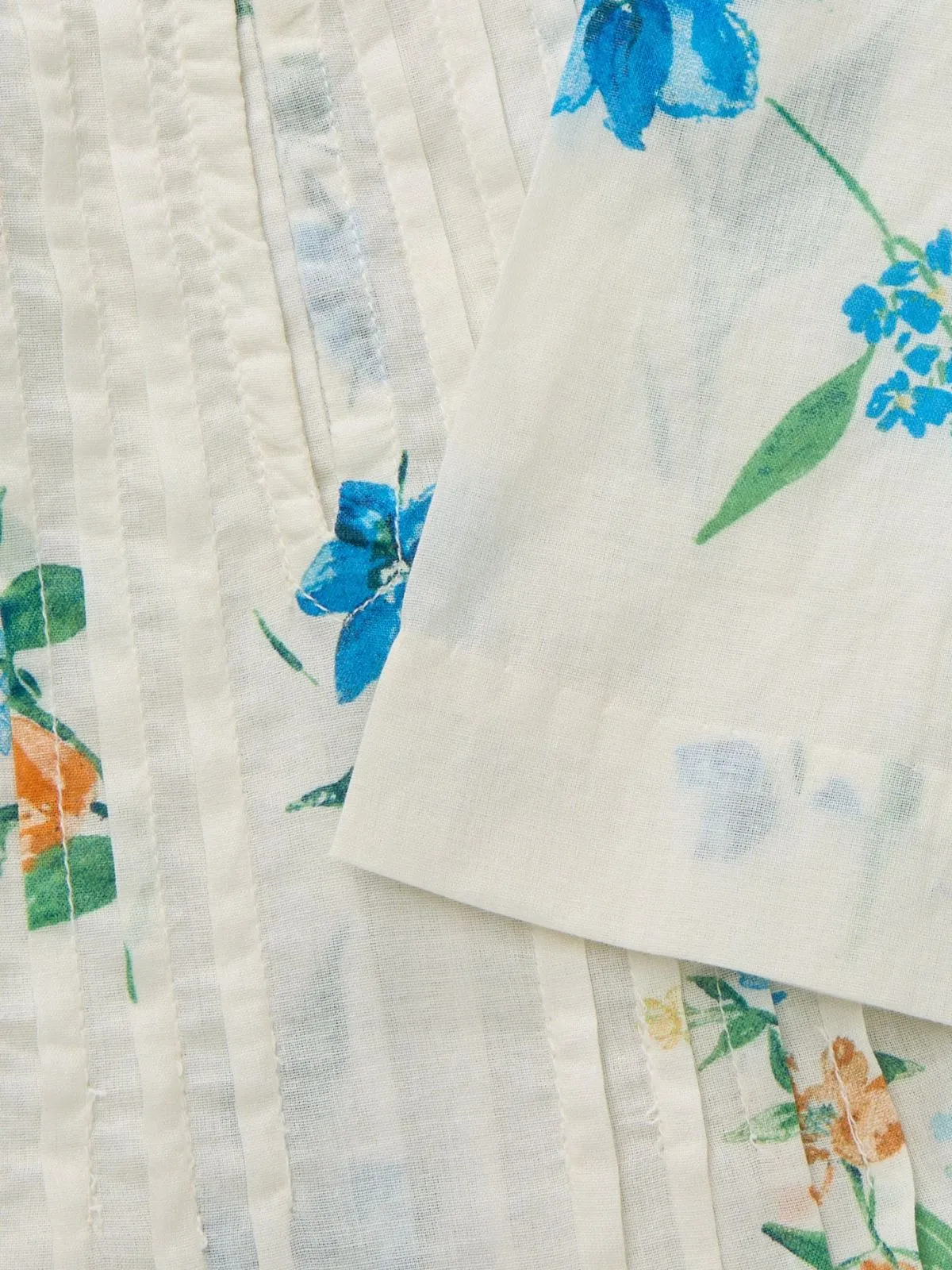Fiore Flower Frint Blouse - Ecru sold by iris product image thumbnail 3