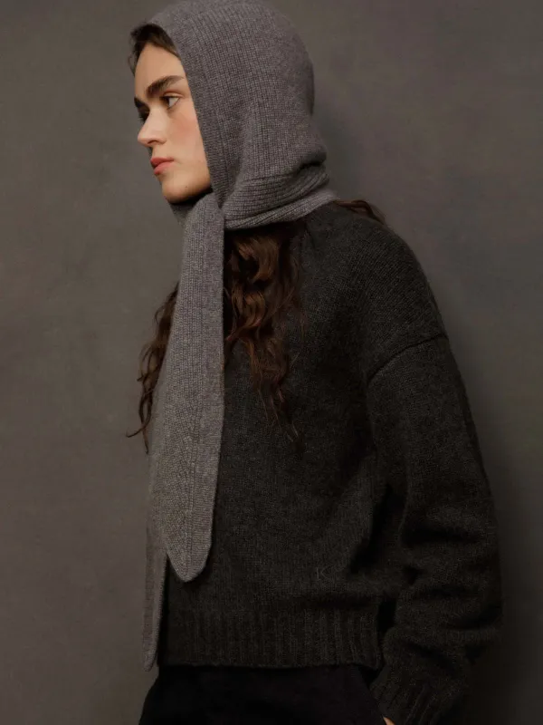 Knitted Bonnet & Neck Tie - Derby Grey made by iris