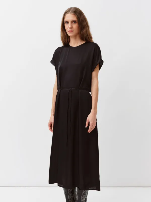 Ramoa Tunic Dress - Black made by Diega