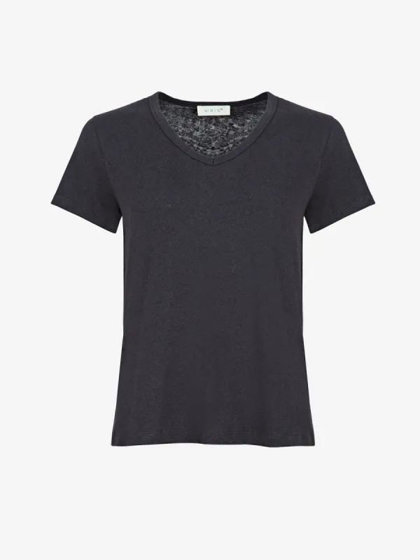 Sophie V Neck T-Shirt Washed Black made by iris