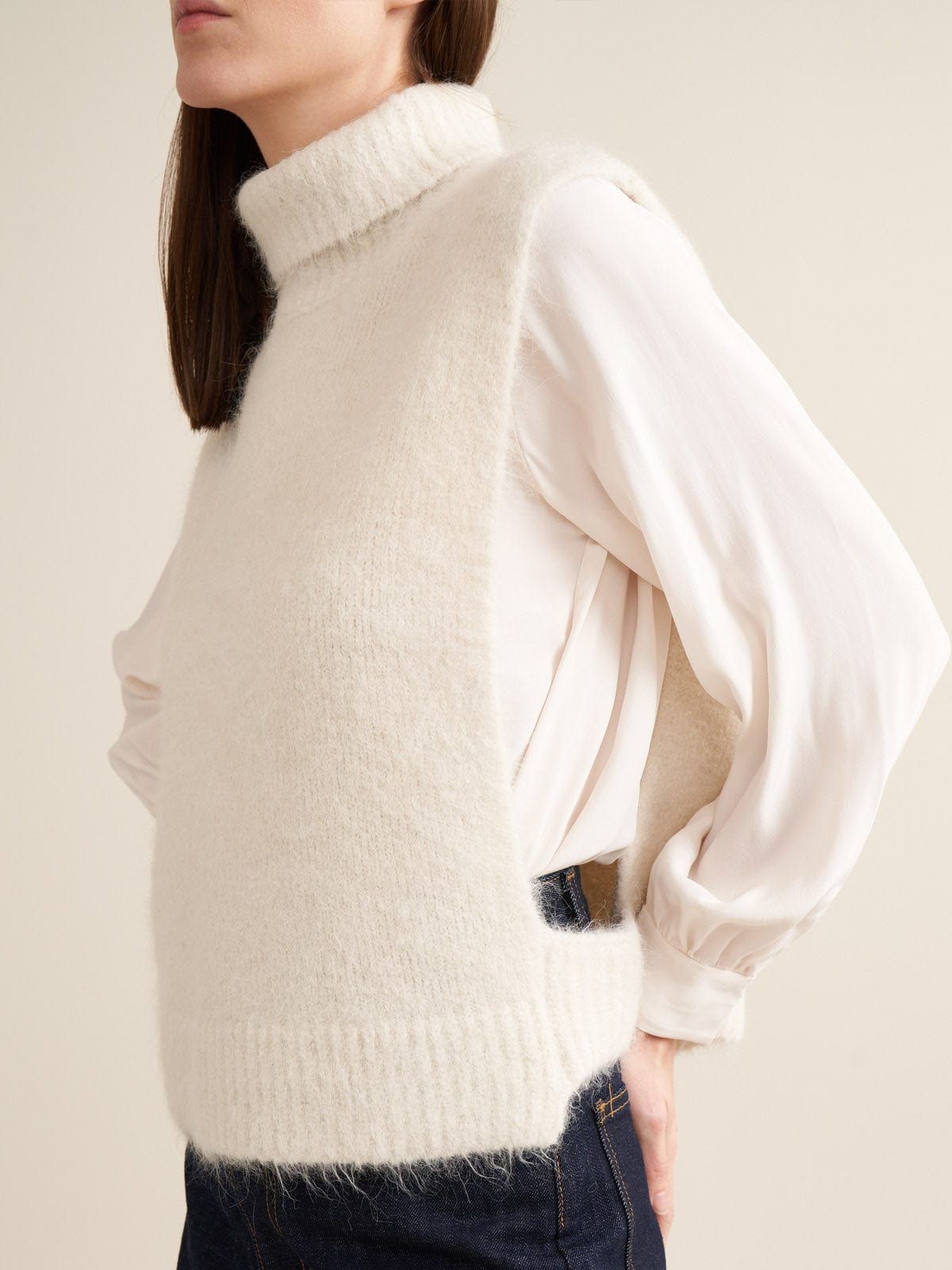 Daren Knitted Vest- Cream sold by iris product image thumbnail 3