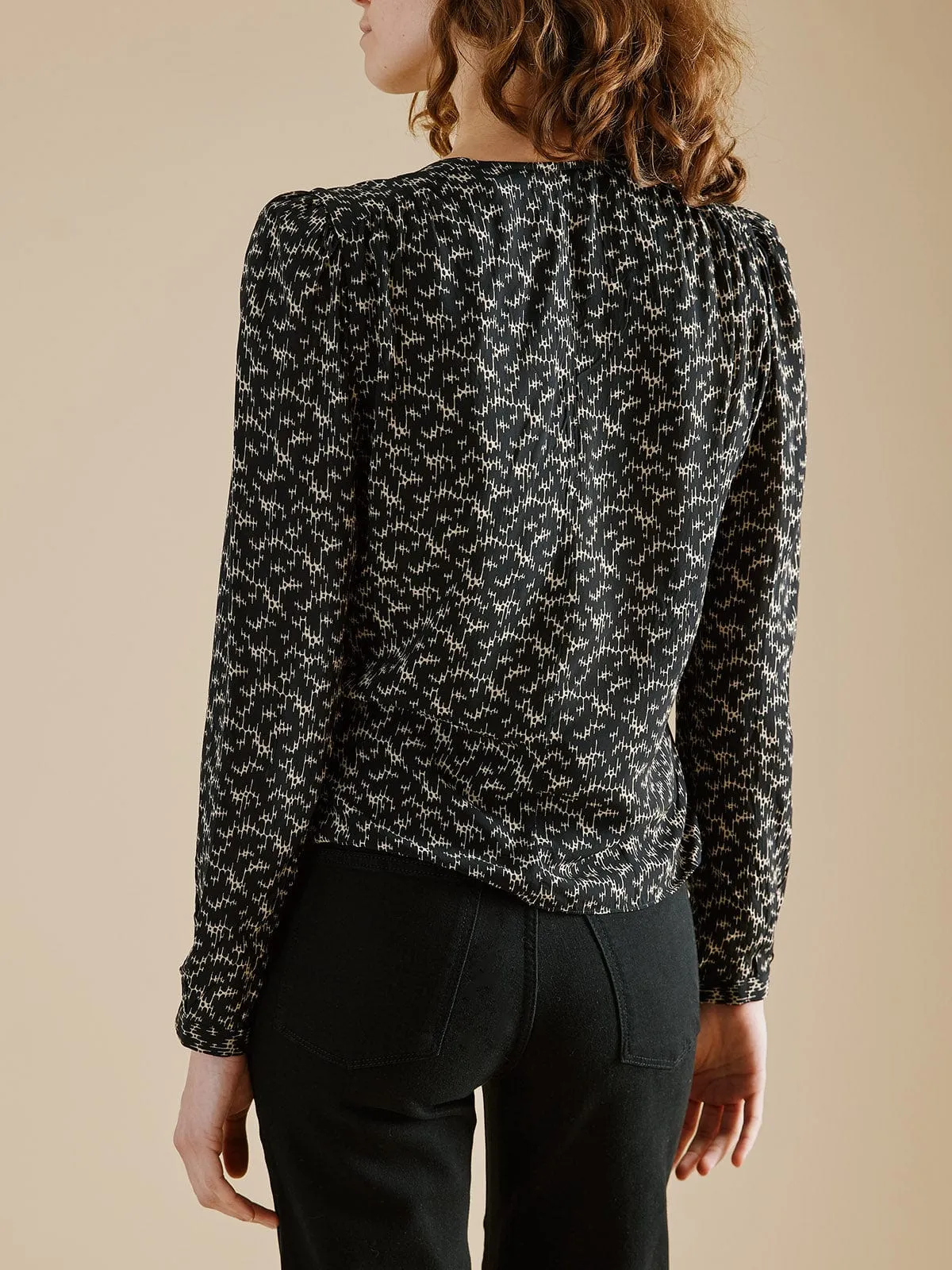 Eddy Printed V-neck Top sold by iris product image thumbnail 3