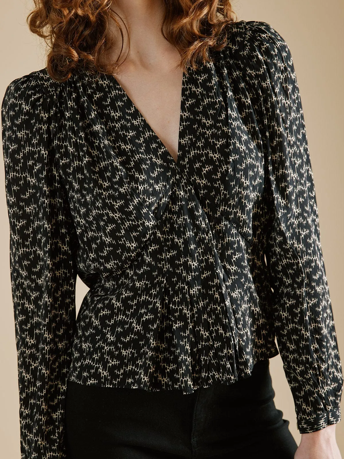 Eddy Printed V-neck Top sold by iris product image thumbnail 4