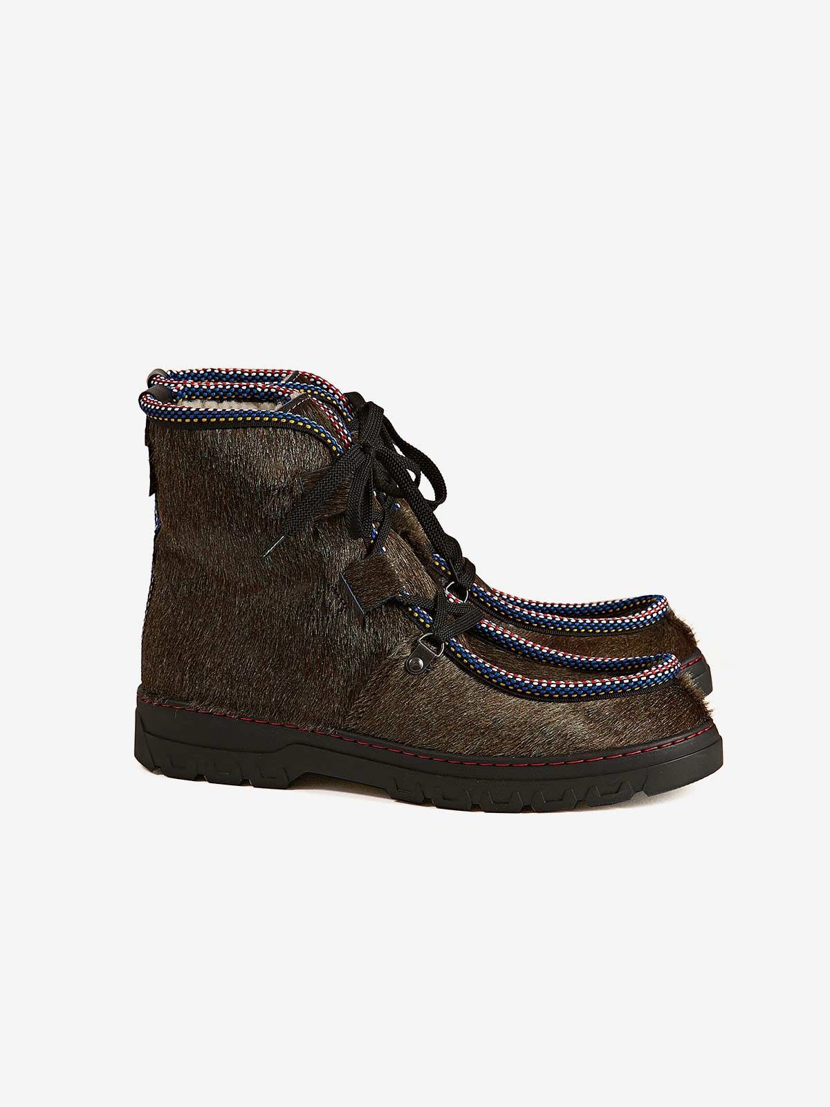 Incredible Shearling-Lined Non-Slip Snow Boots sold by iris