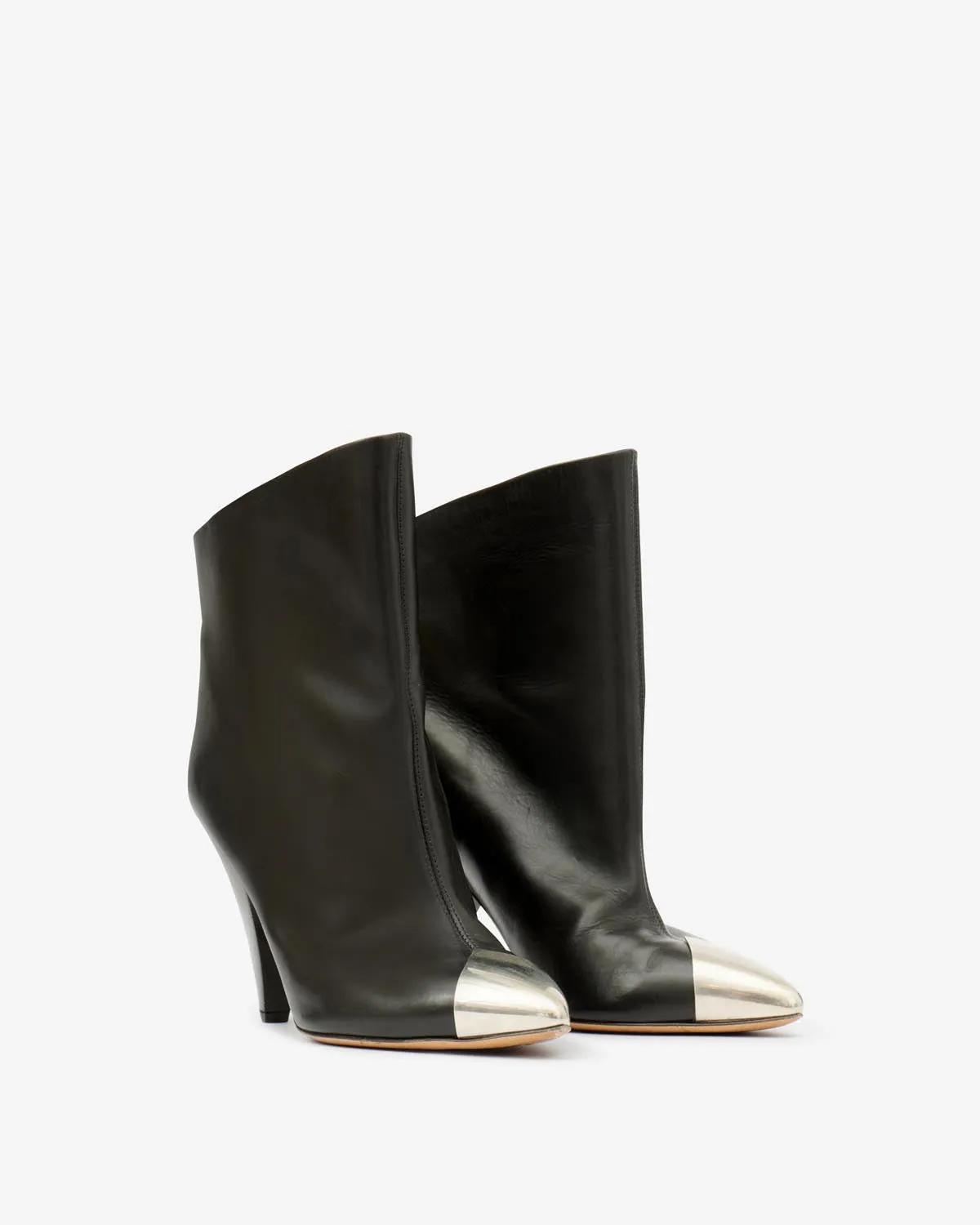 Boots Lapio sold by Isabel Marant product image thumbnail 3