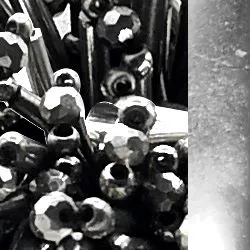 BOUCLE D'OREILLE AMBER sold by Isabel Marant product image thumbnail 4