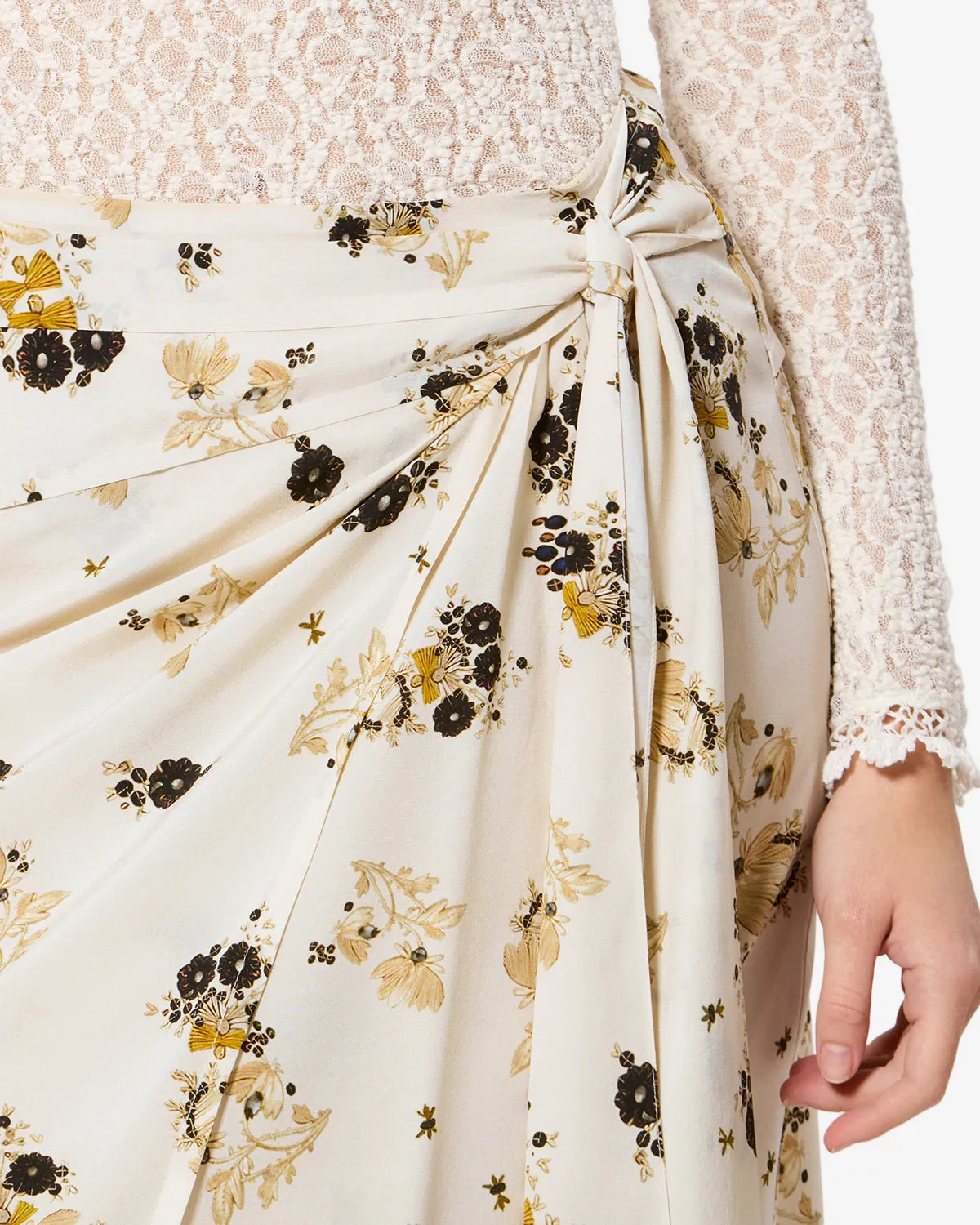 Jupe Faniry en soie sold by Isabel Marant product image thumbnail 2