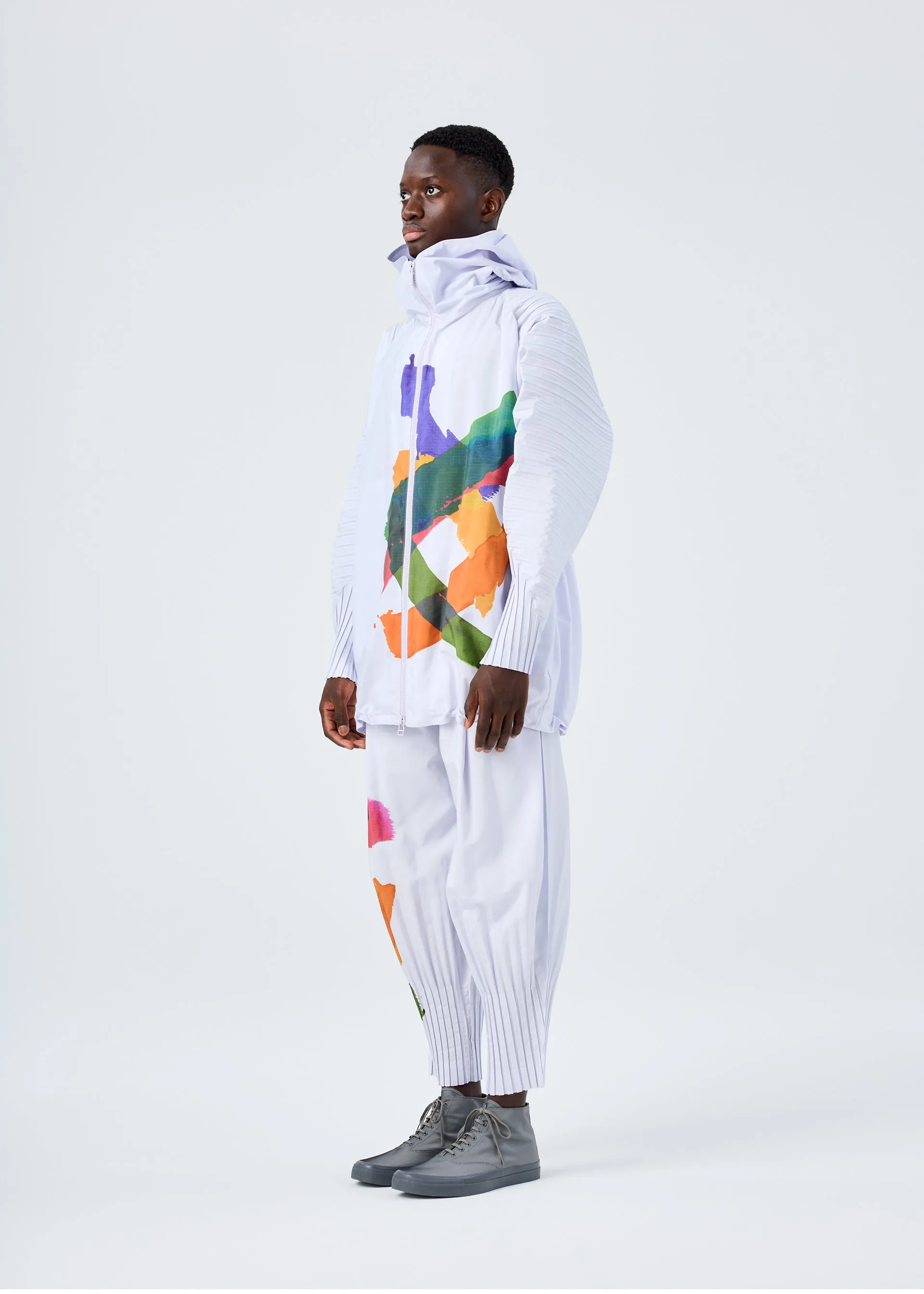 CASCADE PICTURESQUE sold by Issey Miyake product image thumbnail 4