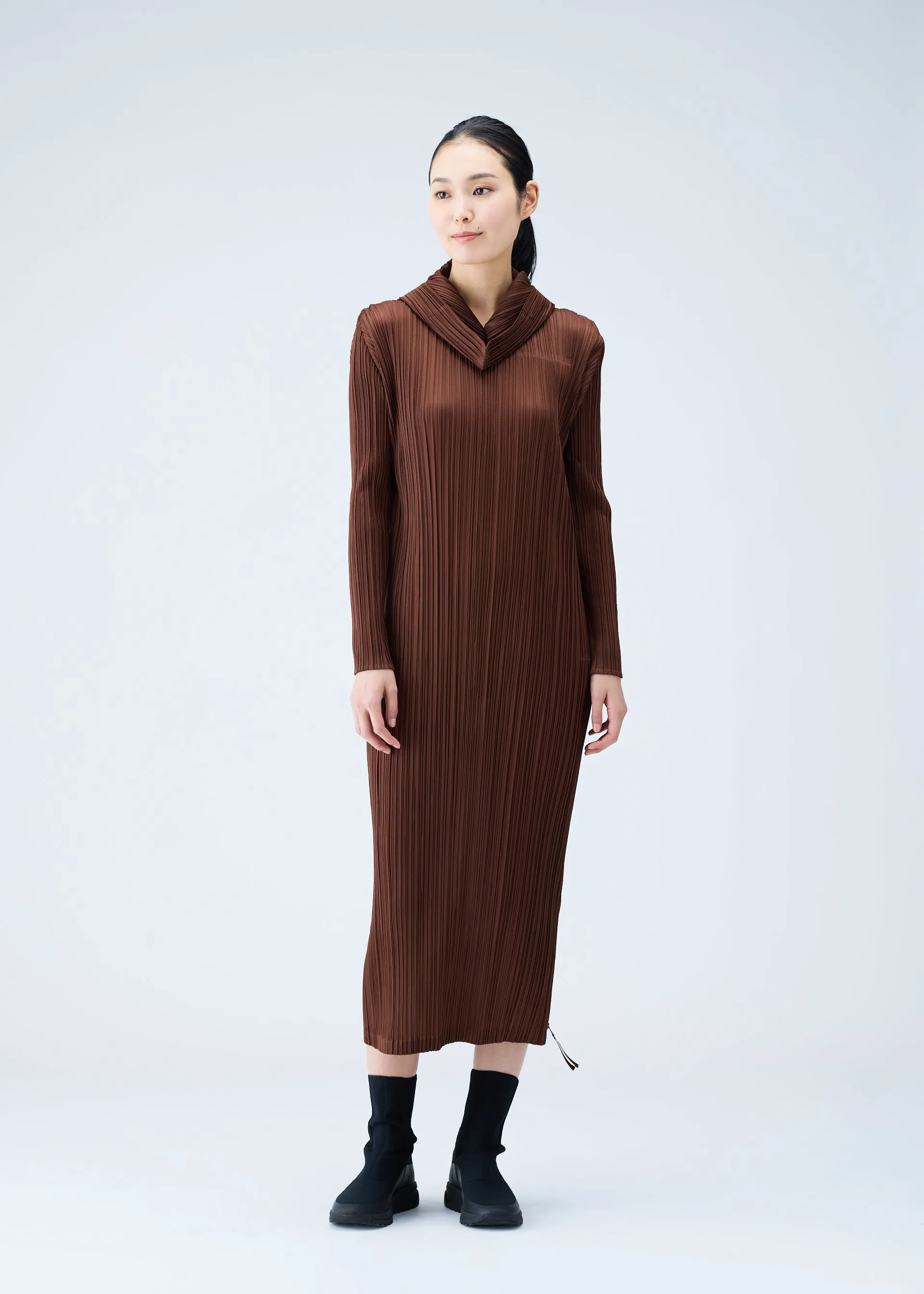 MONTHLY COLORS : SEPTEMBER DRESS sold by Issey Miyake product image thumbnail 2