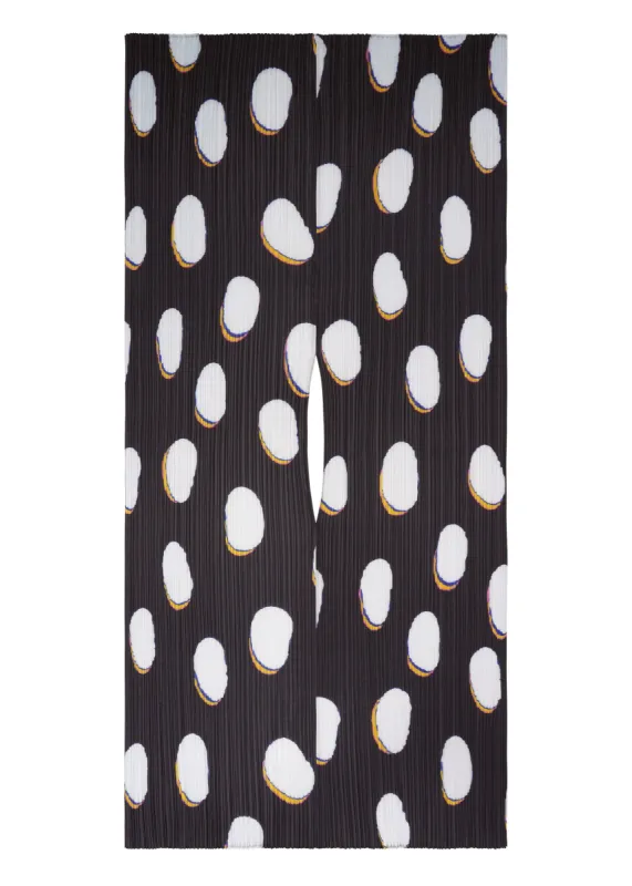 BEAN DOTS MADAME-T sold by Issey Miyake