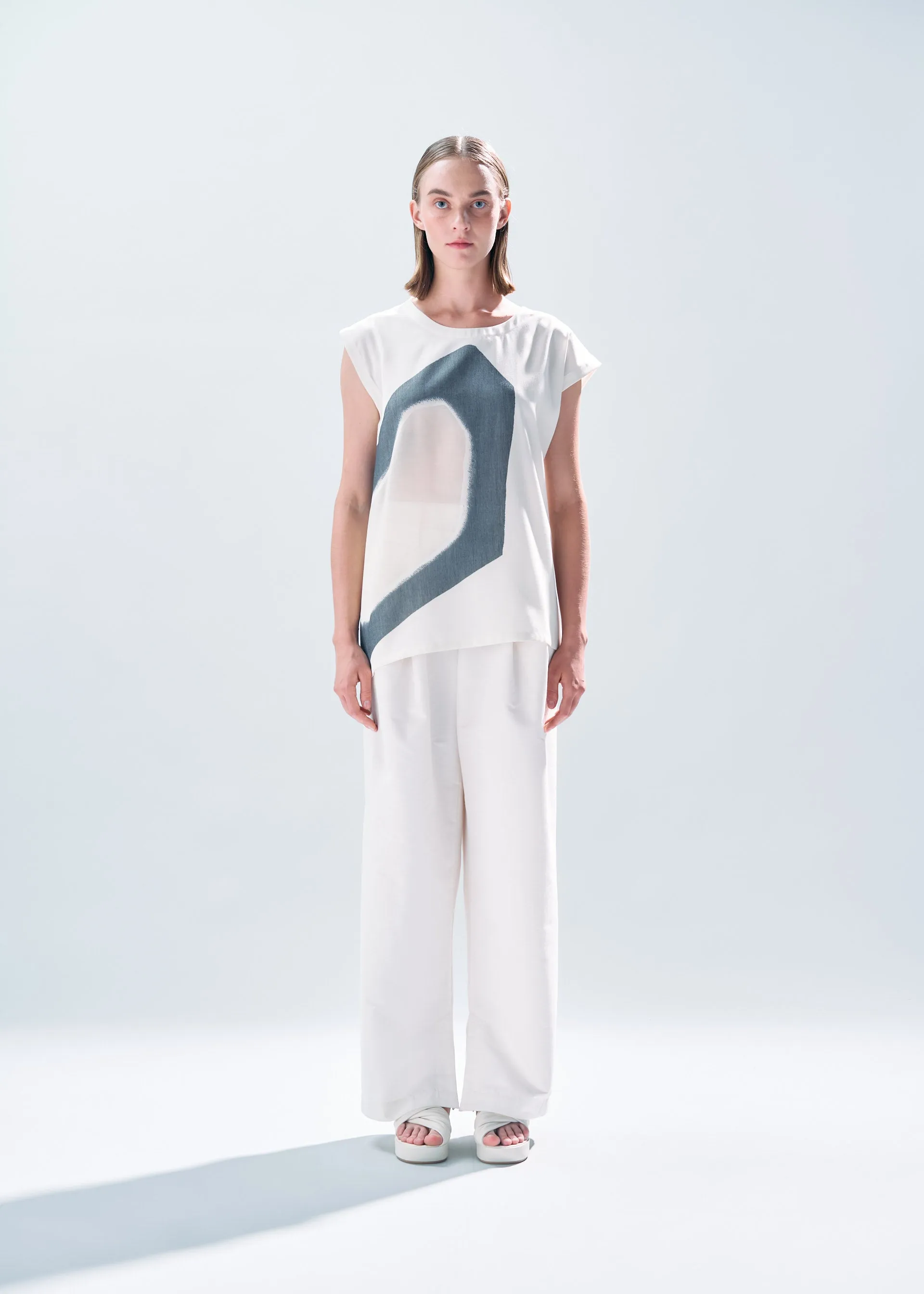 MEANWHILE TOP sold by Issey Miyake product image thumbnail 3