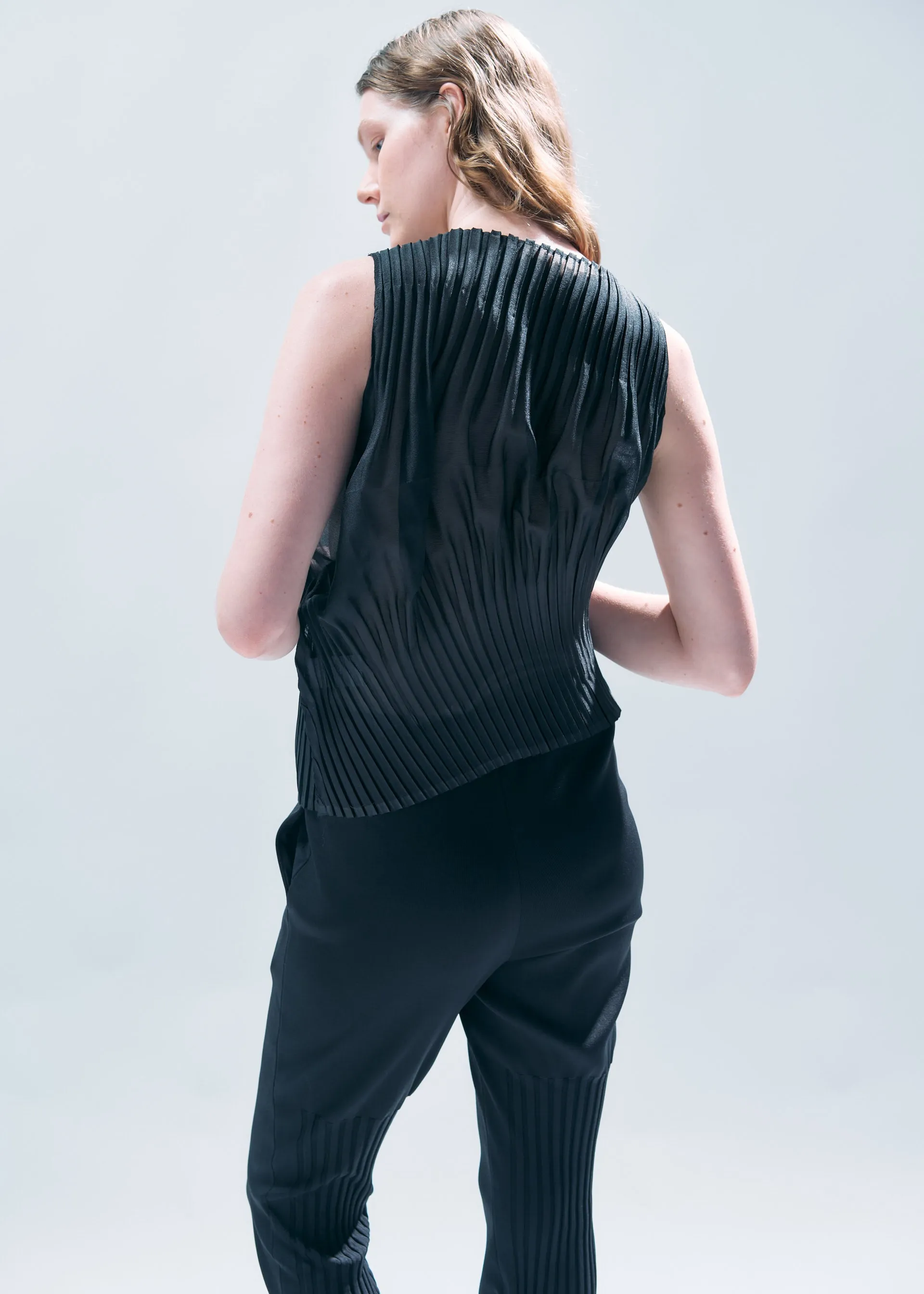 CUMULUS TOP sold by Issey Miyake product image thumbnail 4