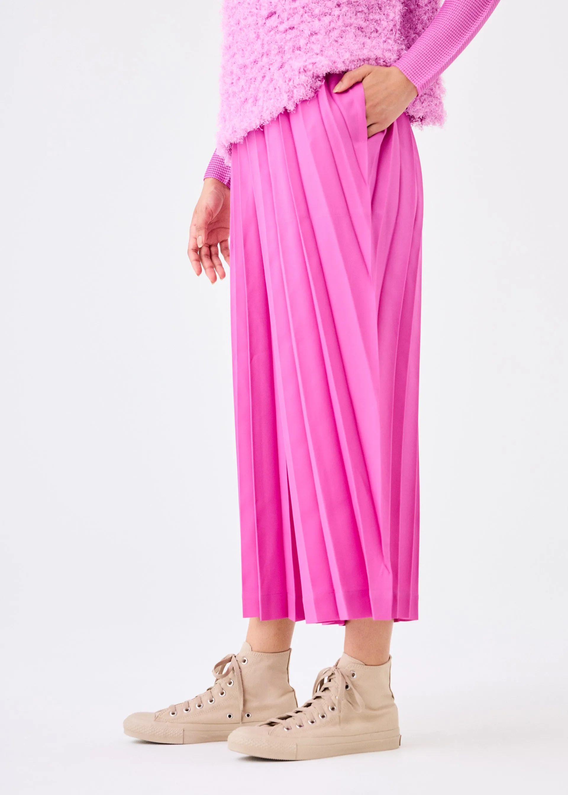 COLOR PLEATS BOTTOMS sold by Issey Miyake product image thumbnail 5