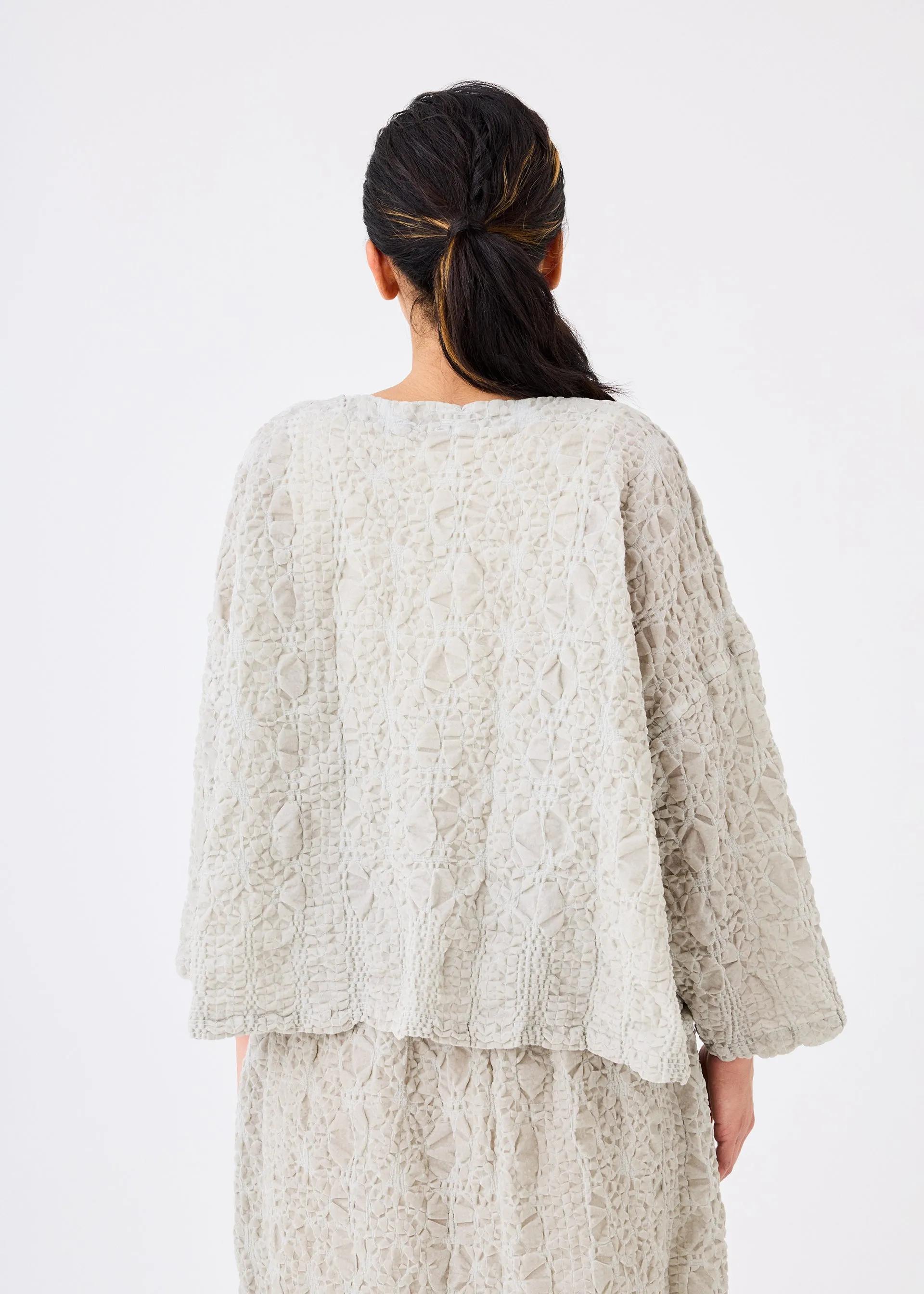 ARAN KNIT FLOCKY CAULIFLOWER TOP sold by Issey Miyake product image thumbnail 3