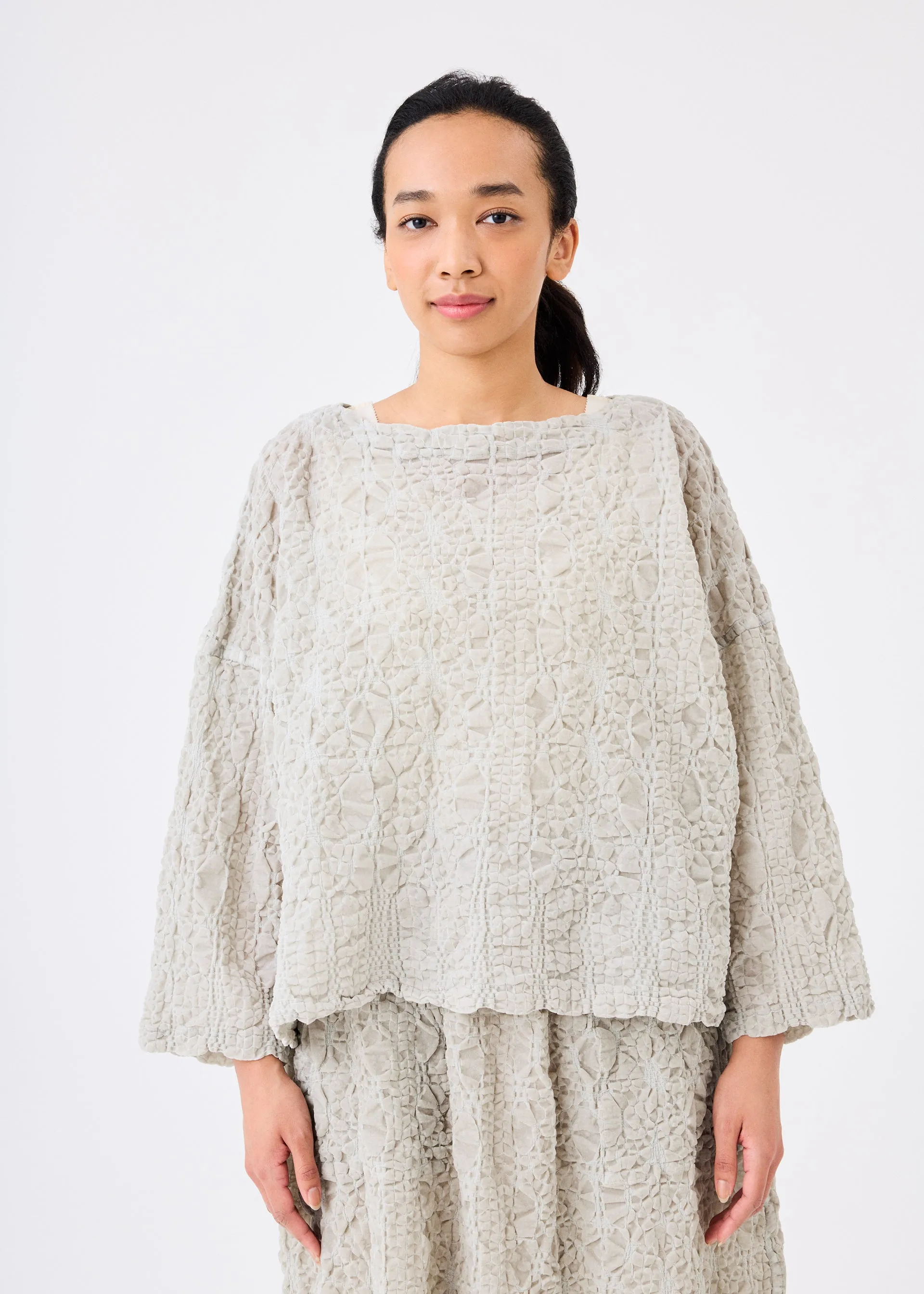 ARAN KNIT FLOCKY CAULIFLOWER TOP sold by Issey Miyake product image thumbnail 2