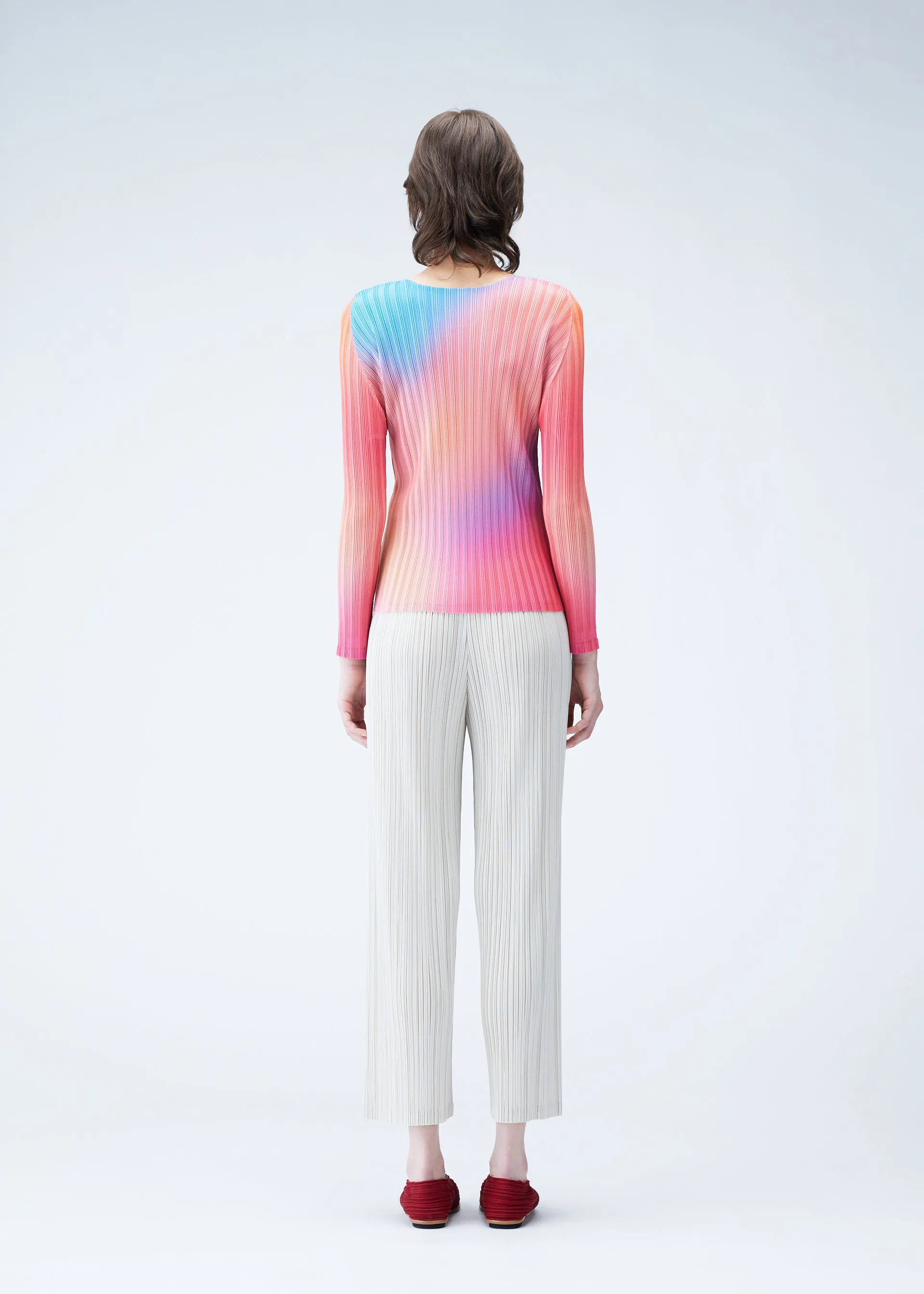 MELTY RIB sold by Issey Miyake product image thumbnail 4