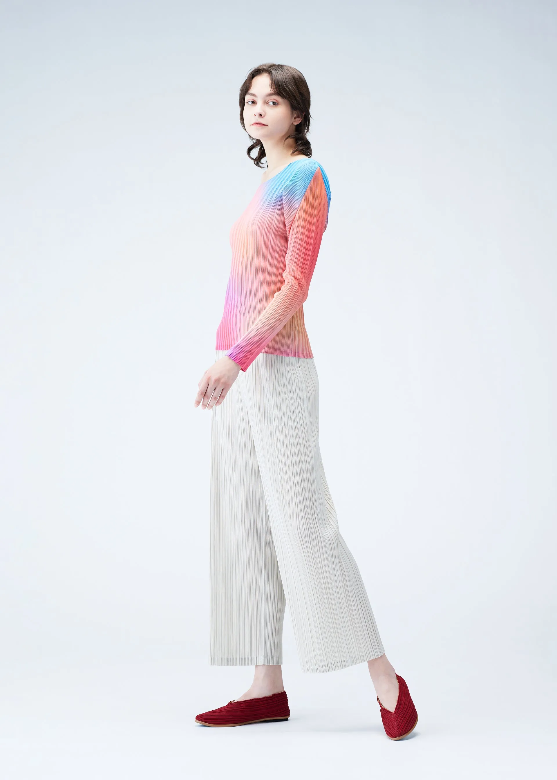 MELTY RIB sold by Issey Miyake product image thumbnail 3