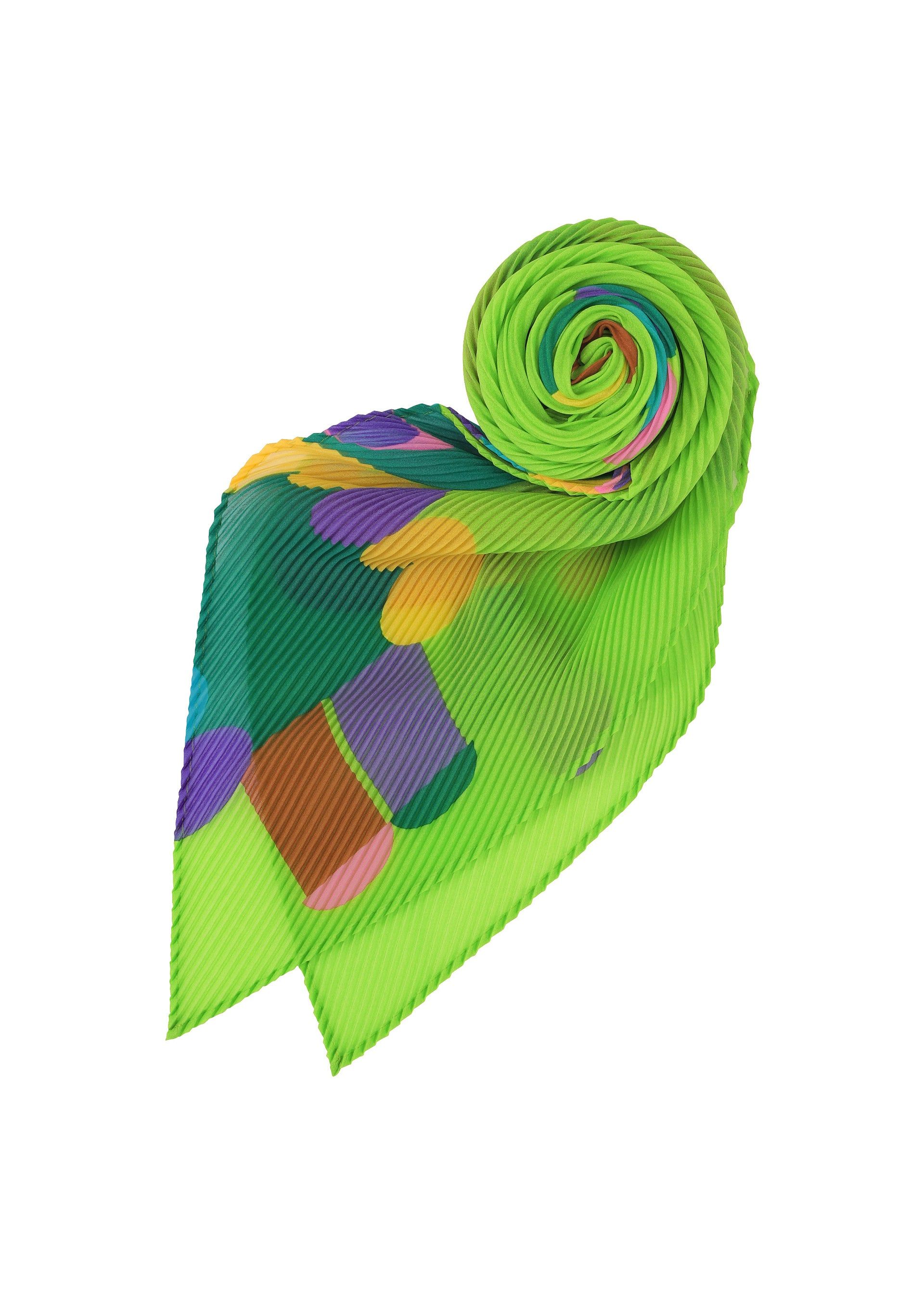 FIGURE PLEATS STOLE sold by Issey Miyake product image thumbnail 3