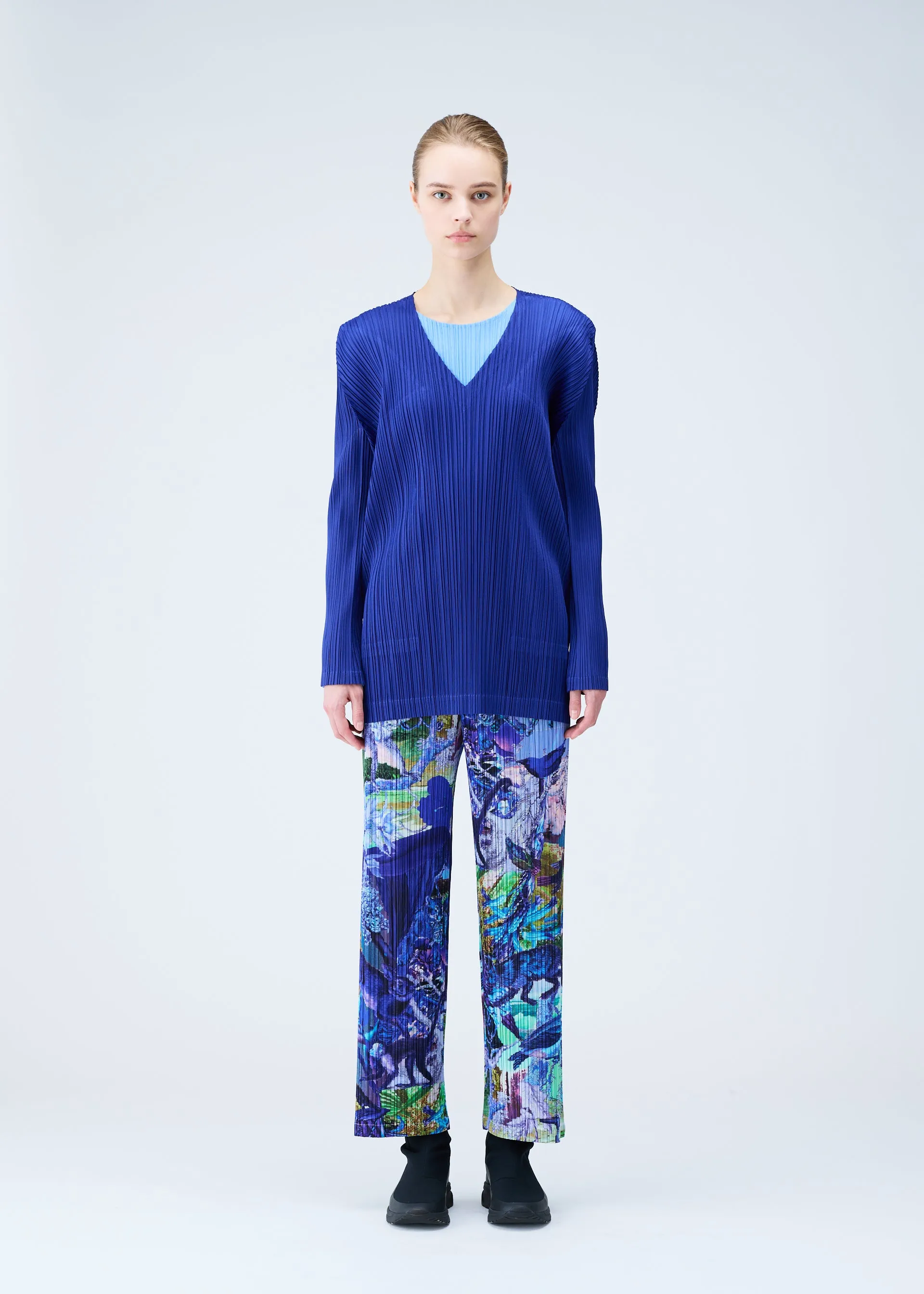 AURORA JUNGLE PANTS sold by Issey Miyake product image thumbnail 2