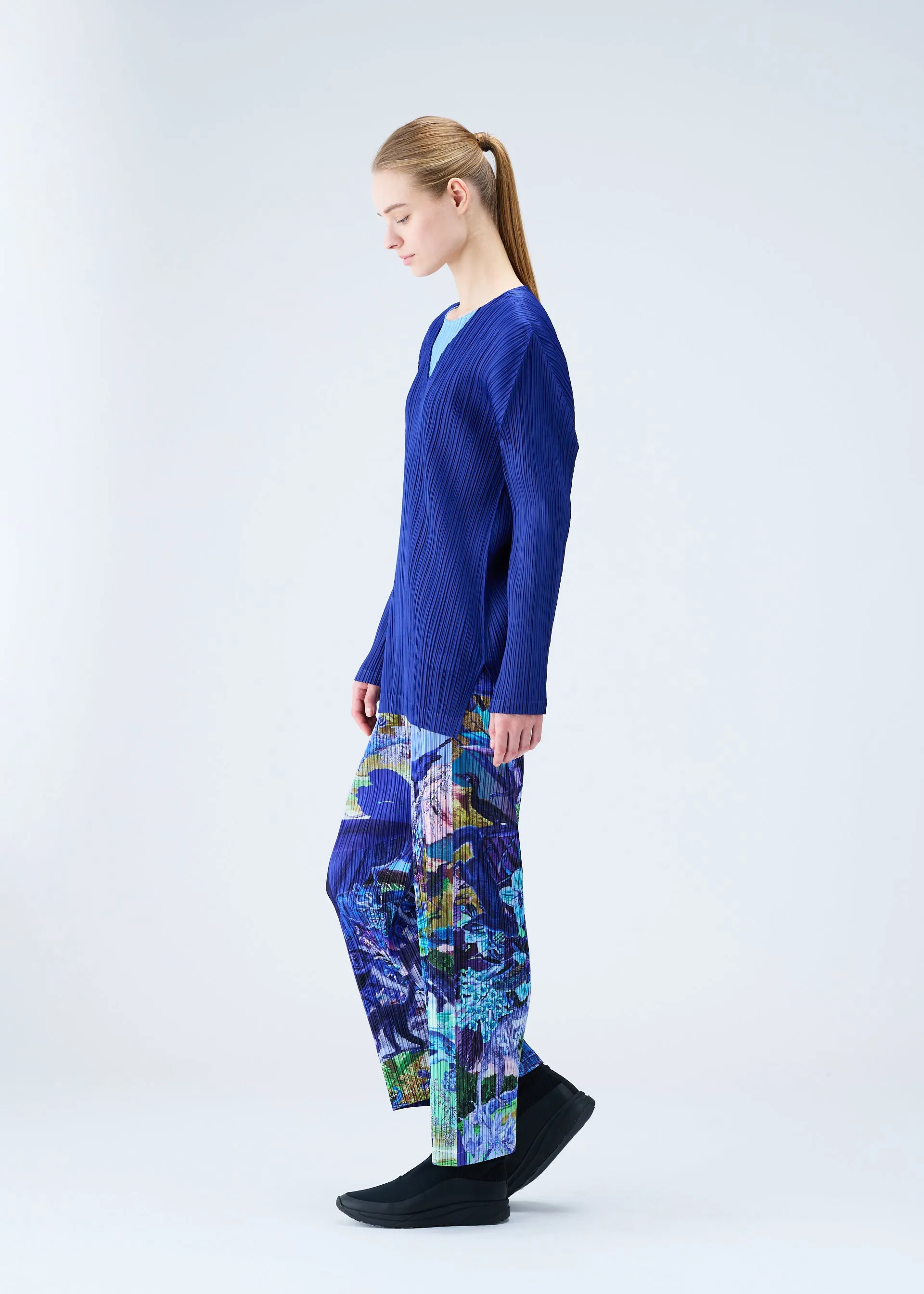AURORA JUNGLE PANTS sold by Issey Miyake product image thumbnail 3