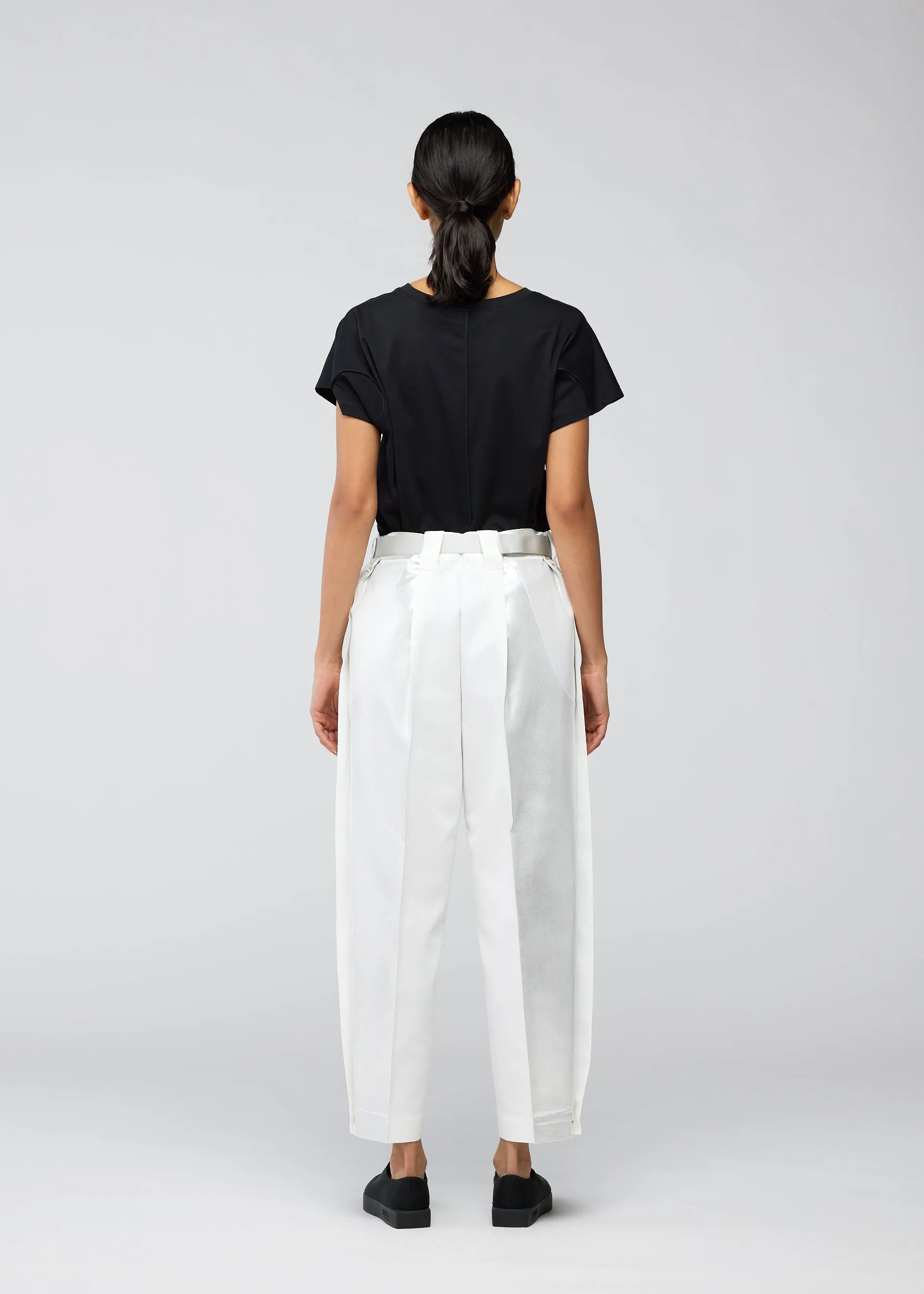 TUCKED FOIL sold by Issey Miyake product image thumbnail 4