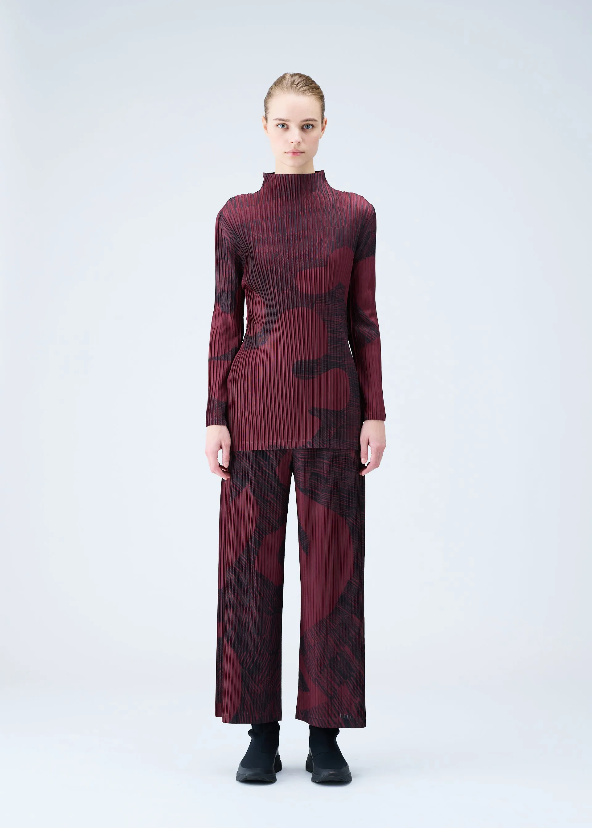 POLAR CACTUS PANTS sold by Issey Miyake product image thumbnail 5