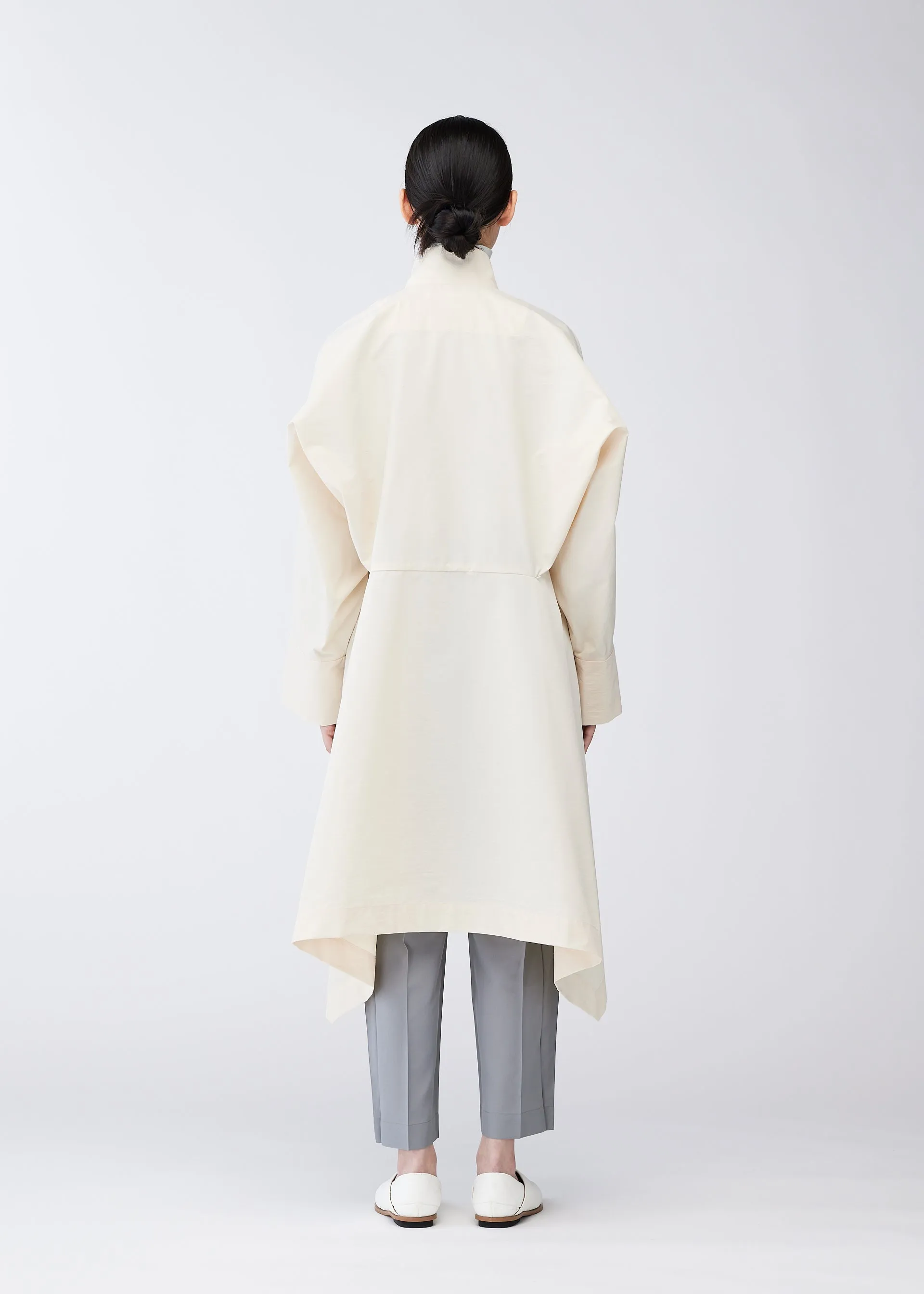 TRAPEZOID COAT sold by Issey Miyake product image thumbnail 4