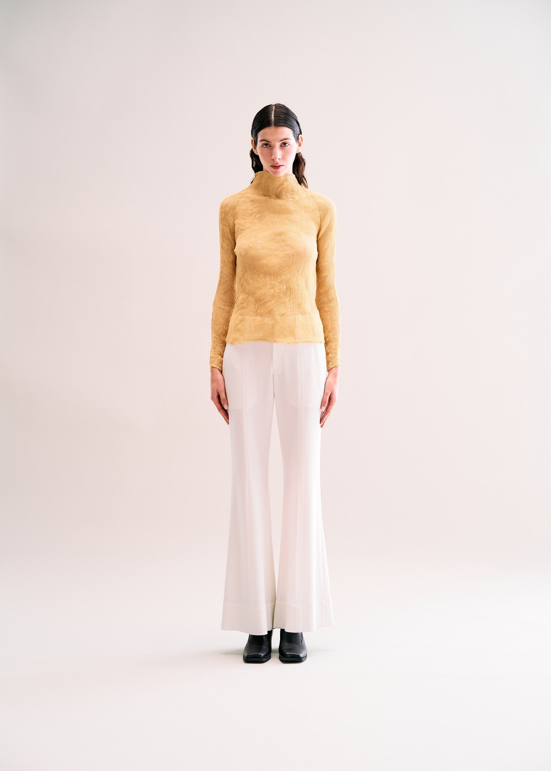 CHIFFON TWIST 3 TOP sold by Issey Miyake product image thumbnail 3