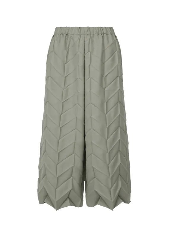 ZIG ZAG PLEATS BOTTOM PANTS sold by Issey Miyake